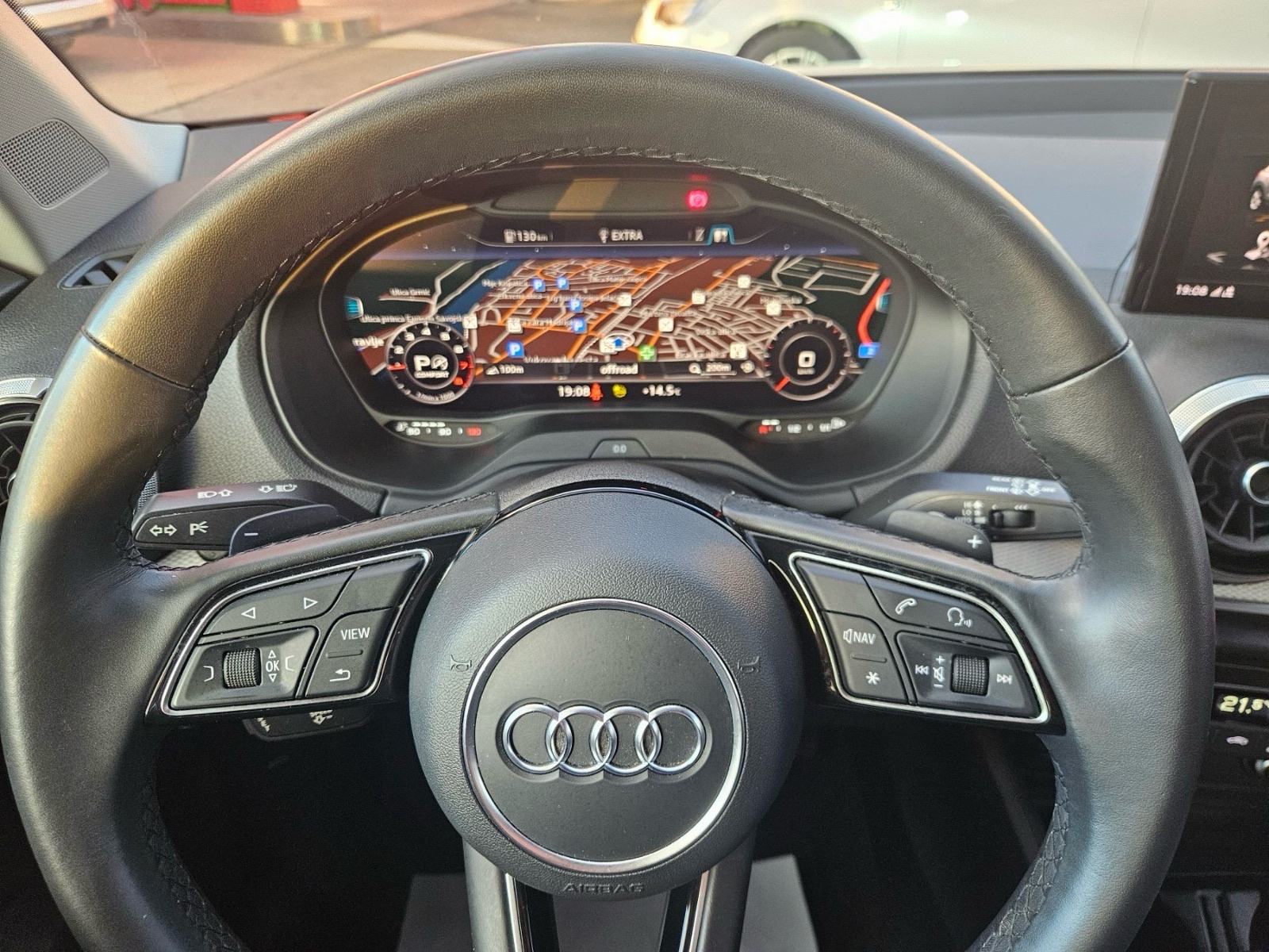 Audi Q2 35 TFSI S-tronic 150KS, navigacija, LED, virtual, jamstvo!, fotografija 17
