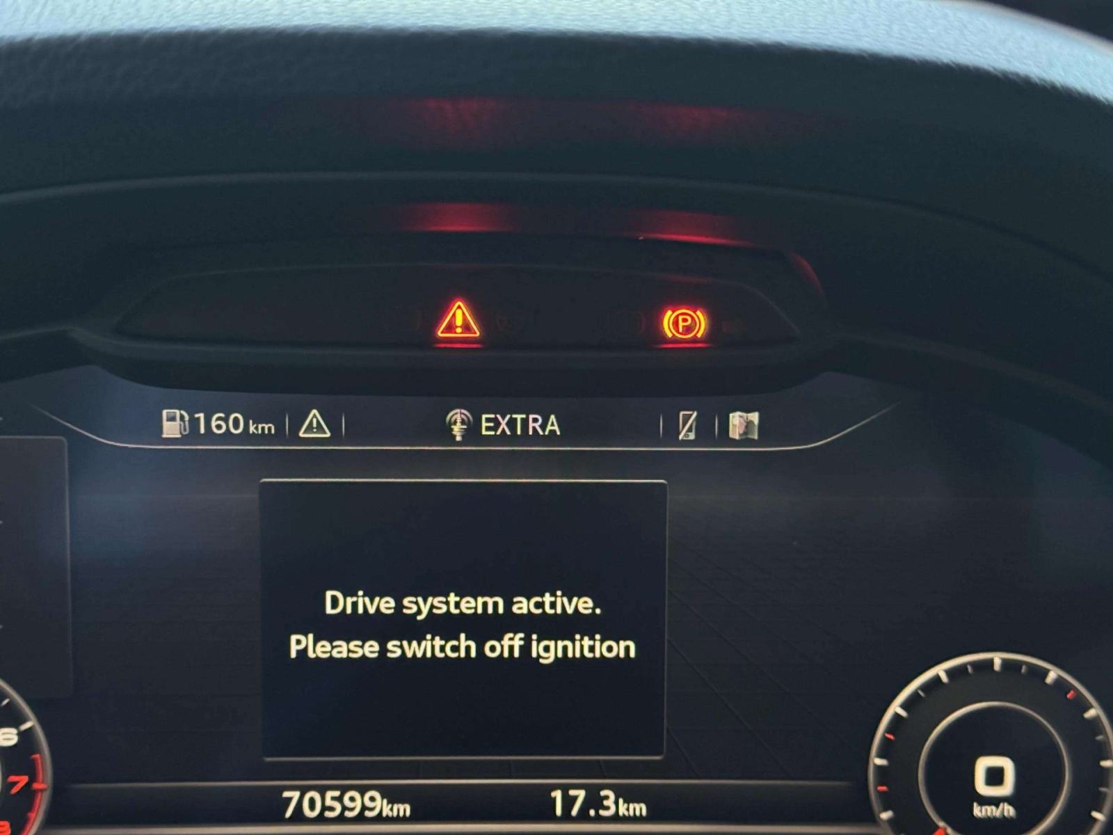 AUDI Q2 35 TFSI S tronic *2022* 1.VL* 70.000KM* S LINE*, fotografija 14