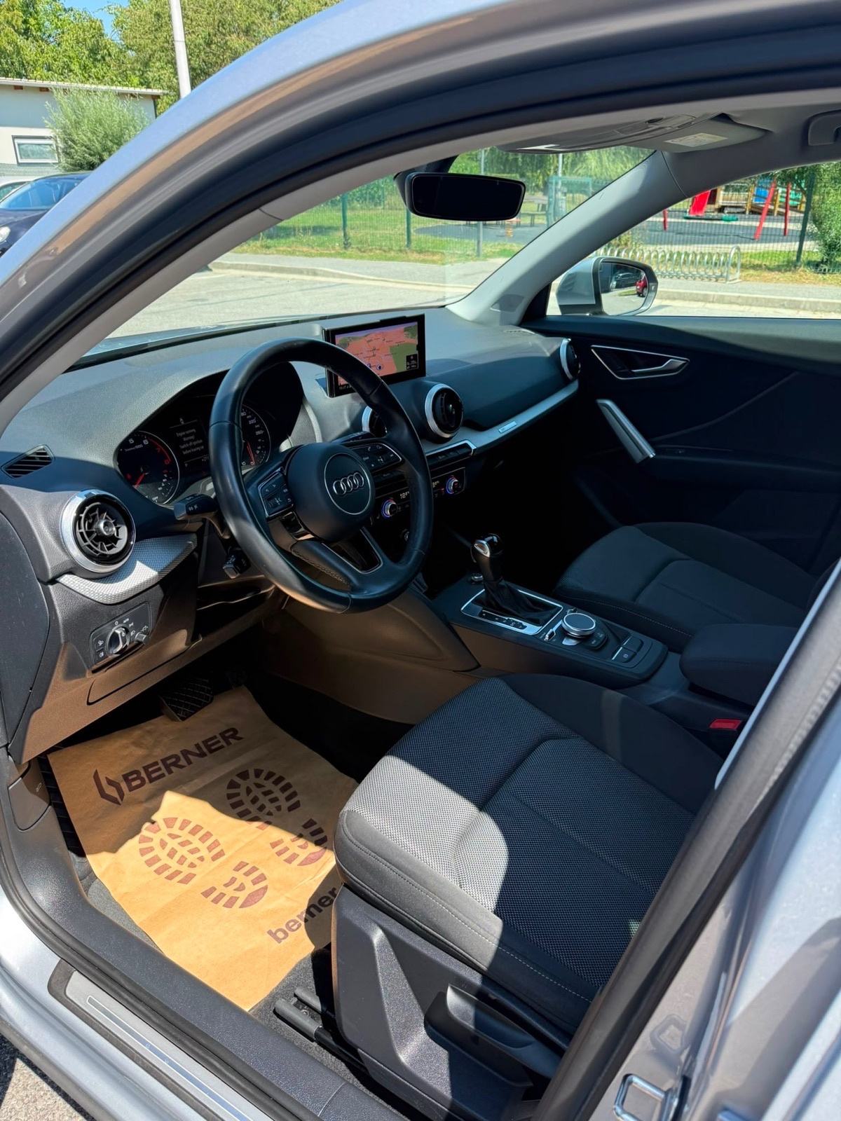 Audi Q2 35 TFSI ,AUTOMATIK SPORT, LED !!!, fotografija 7