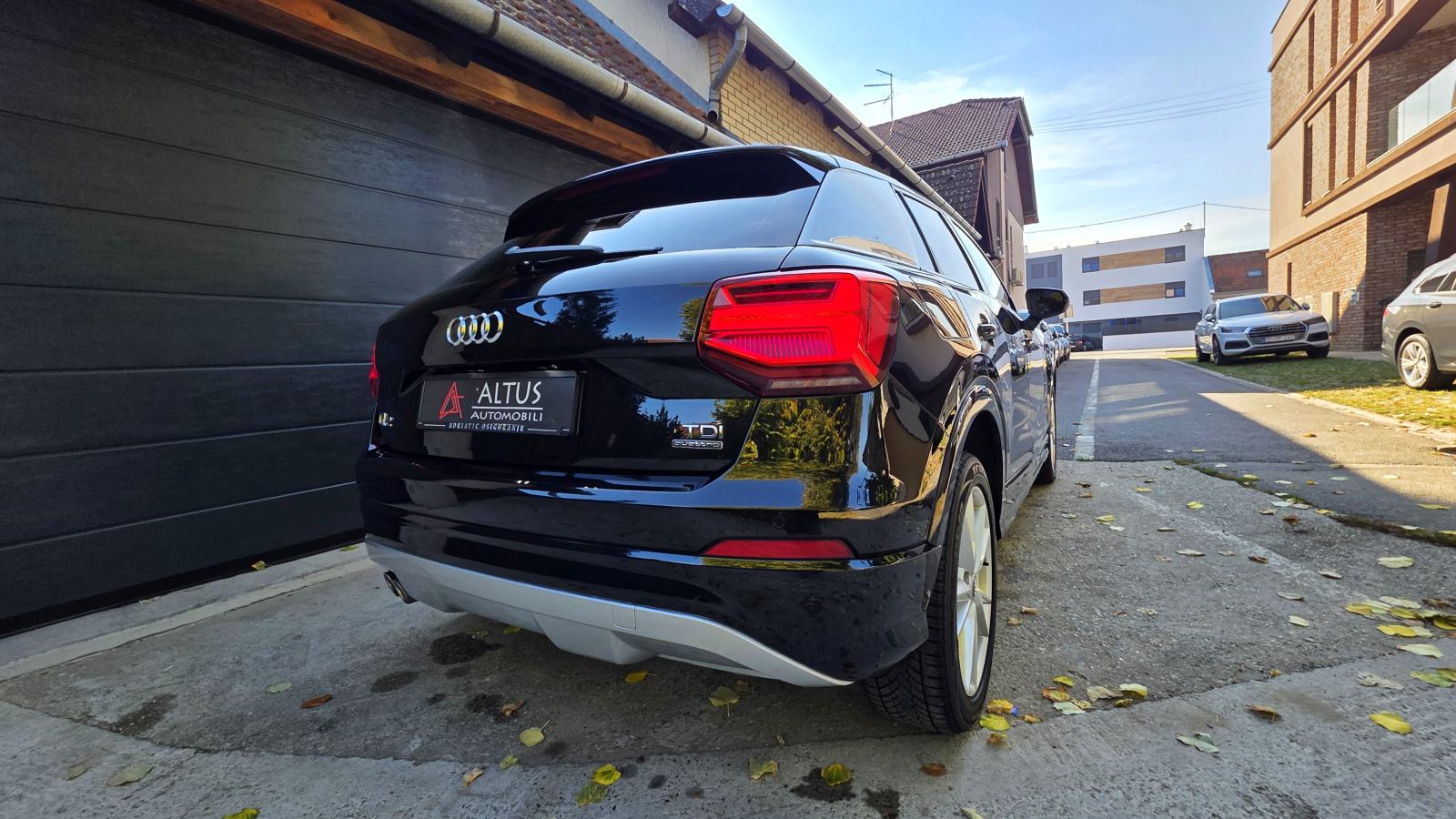 AUDI Q2 Quattro S-line | 2.0TDI | S-tronic | Matrix, fotografija 11