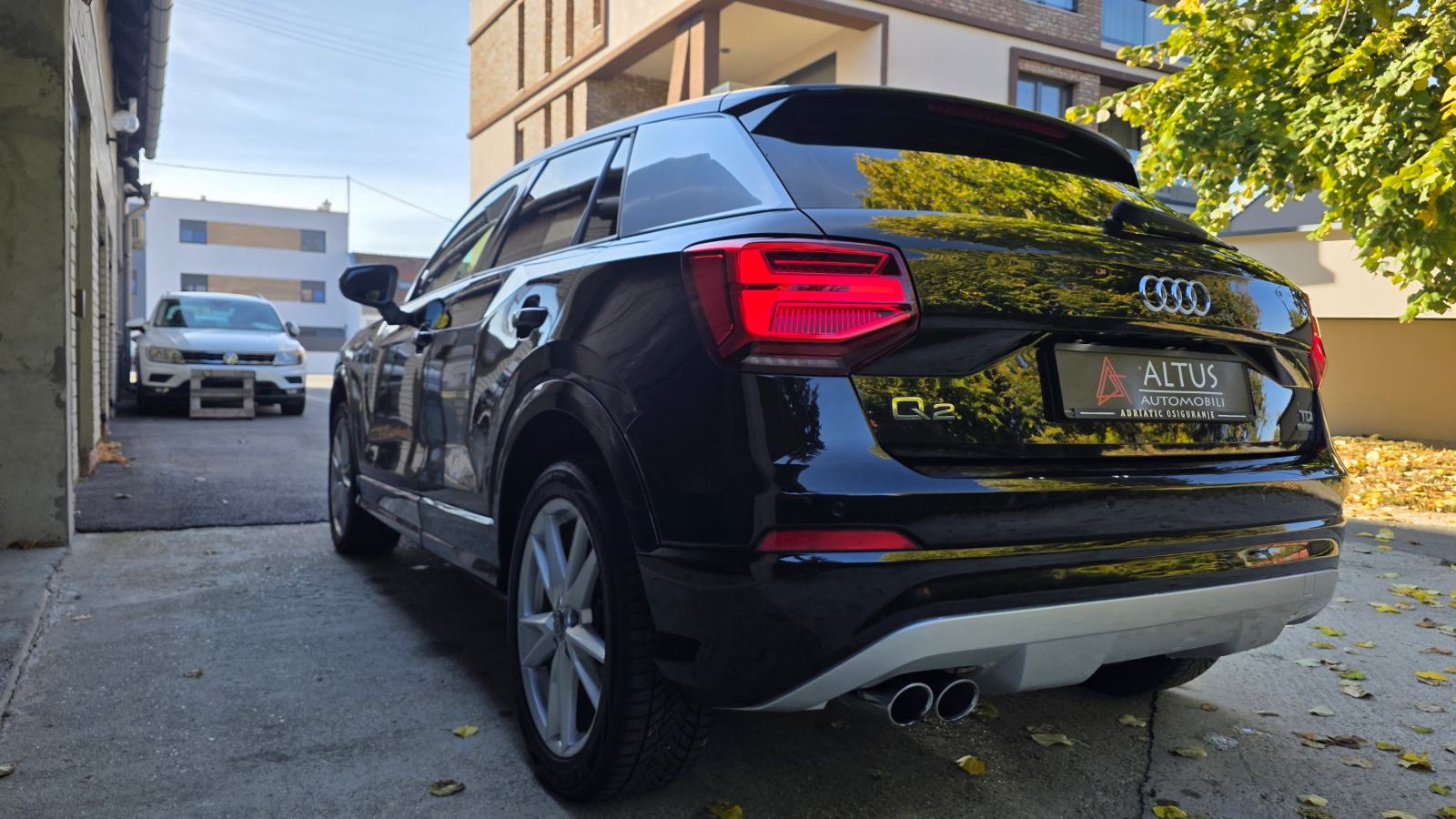 AUDI Q2 Quattro S-line | 2.0TDI | S-tronic | Matrix, fotografija 4