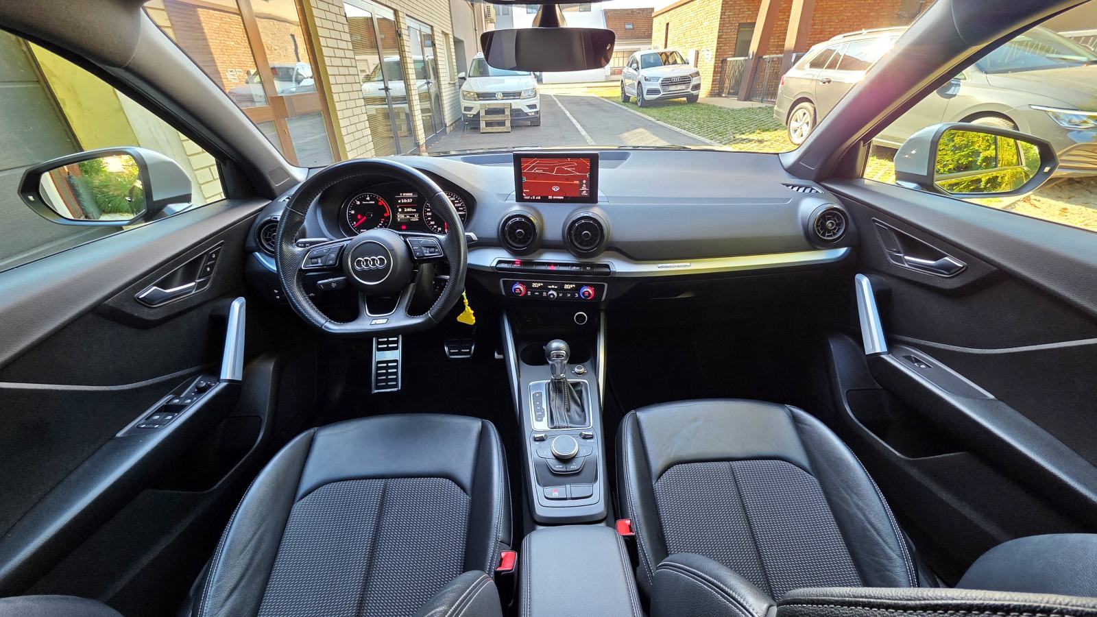 AUDI Q2 Quattro S-line | 2.0TDI | S-tronic | Matrix, fotografija 13
