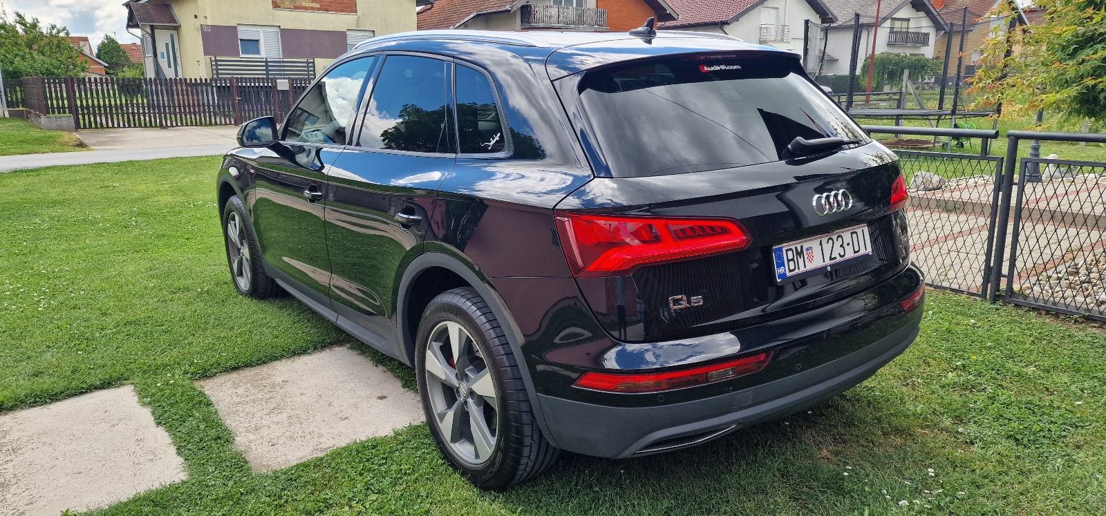 Audi Q5 2.0TDI quattro, fotografija 4