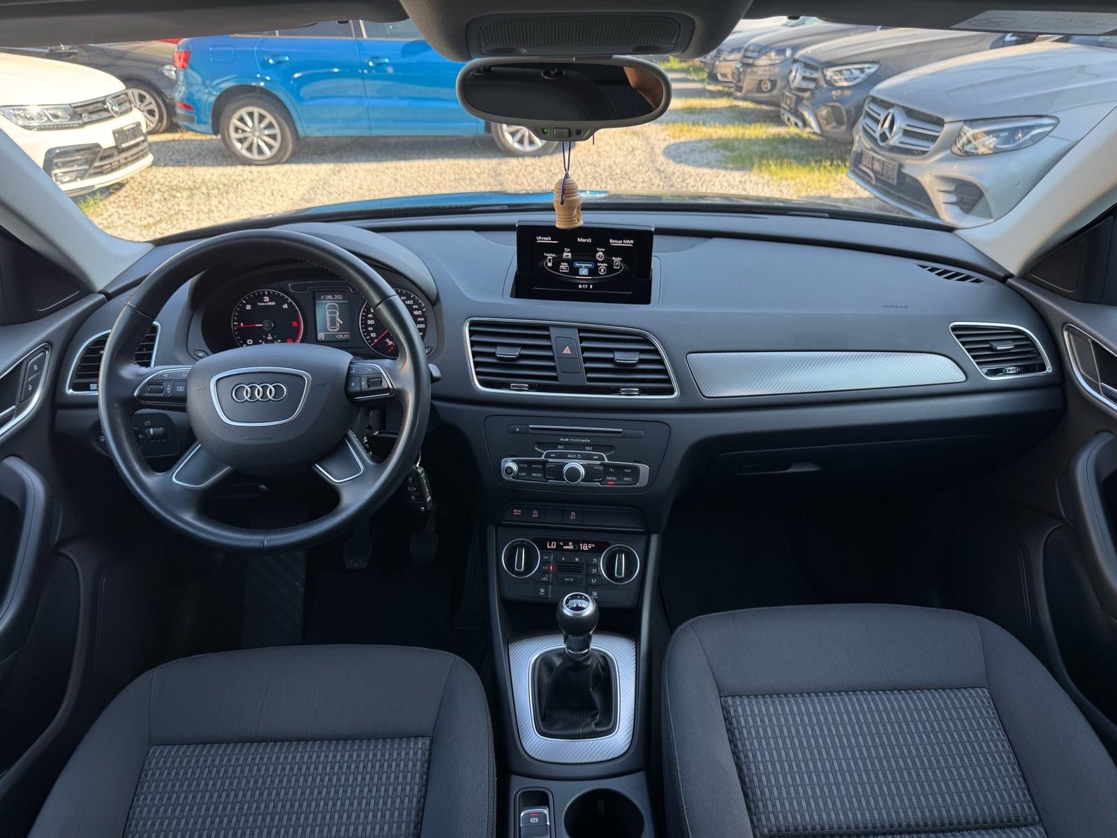 Audi Q3 2,0 TDI / 150KS / BIXENON / NAVI / AUT KLIMA / JAMSTVO, fotografija 16