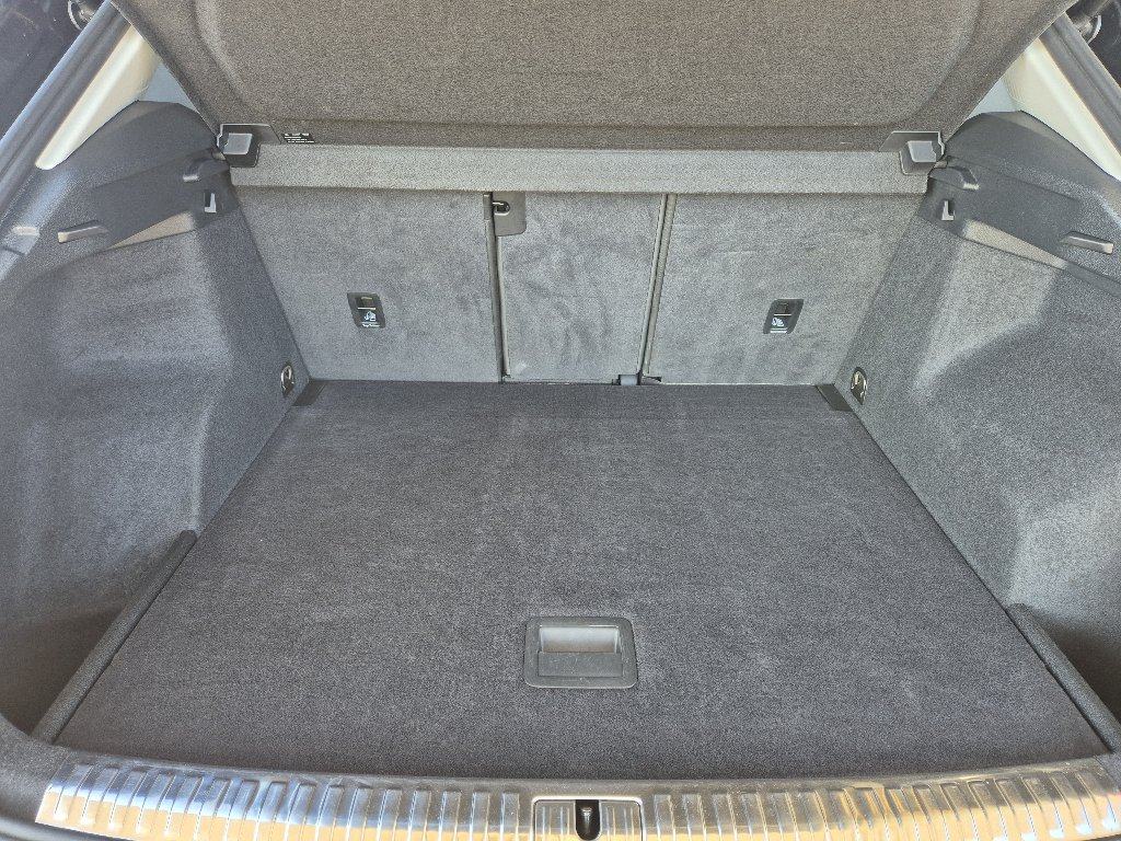 Audi Q3 40 TDI QUATTRO AUTOMATIK ,NIJE UVOZ,VIRTUALNI SAT, fotografija 16