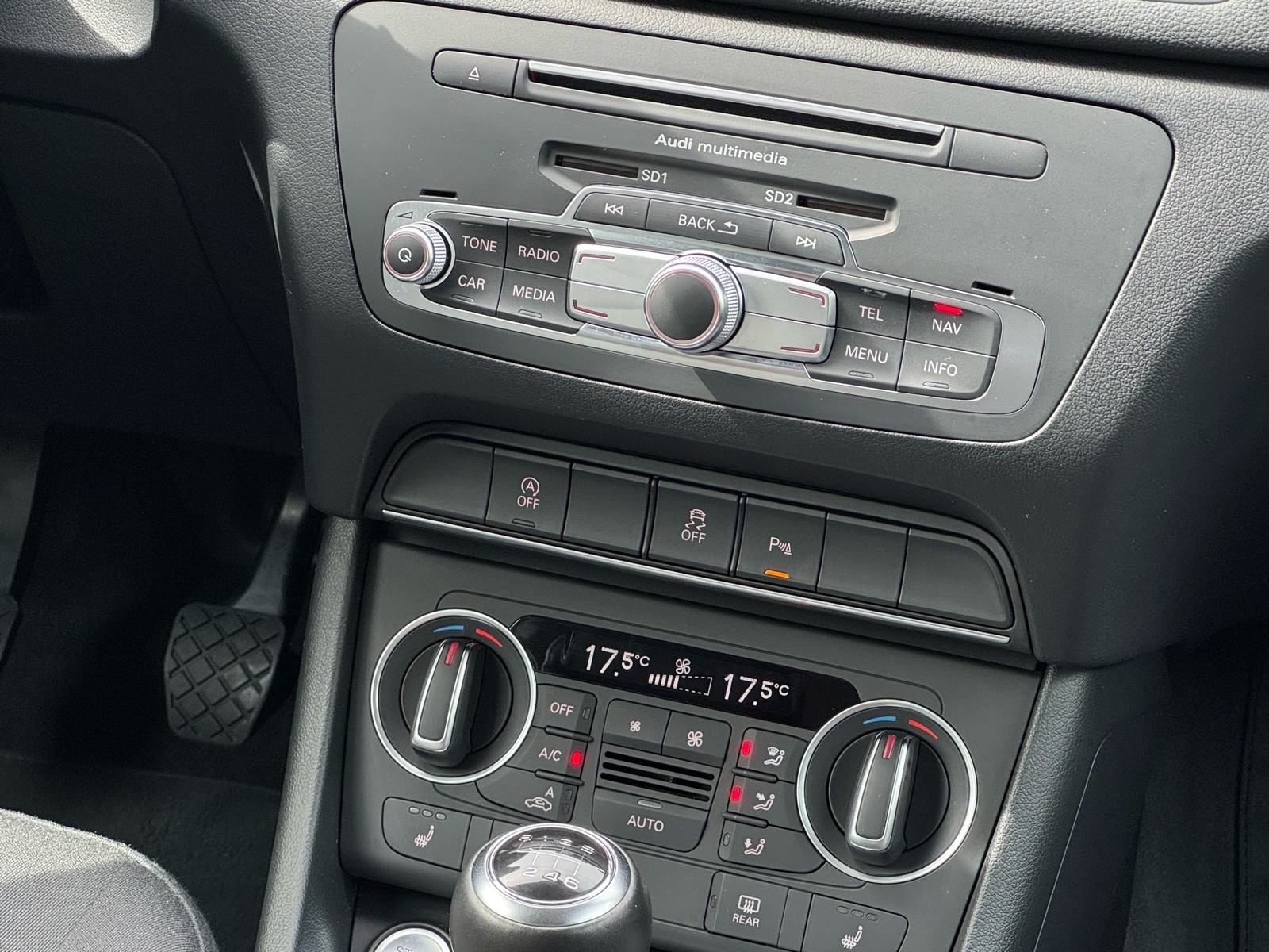 Audi Q3 2,0 TDI / 4x4 / 150KS / KAMERA/ NAVI / 1. VLASNIK / JAMSTVO, fotografija 12