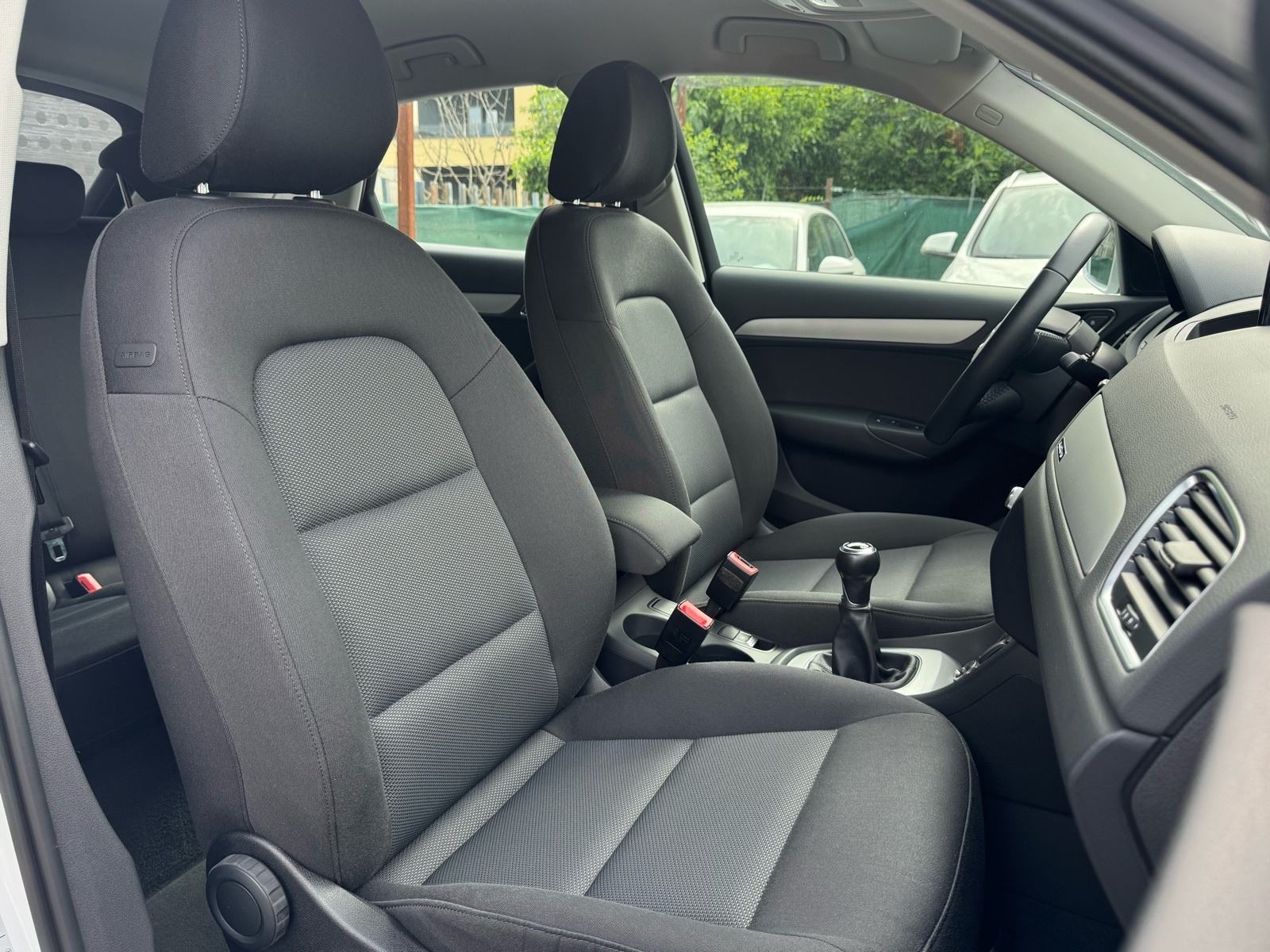 Audi Q3 2,0 TDI / 4x4 / 150KS / KAMERA/ NAVI / 1. VLASNIK / JAMSTVO, fotografija 16