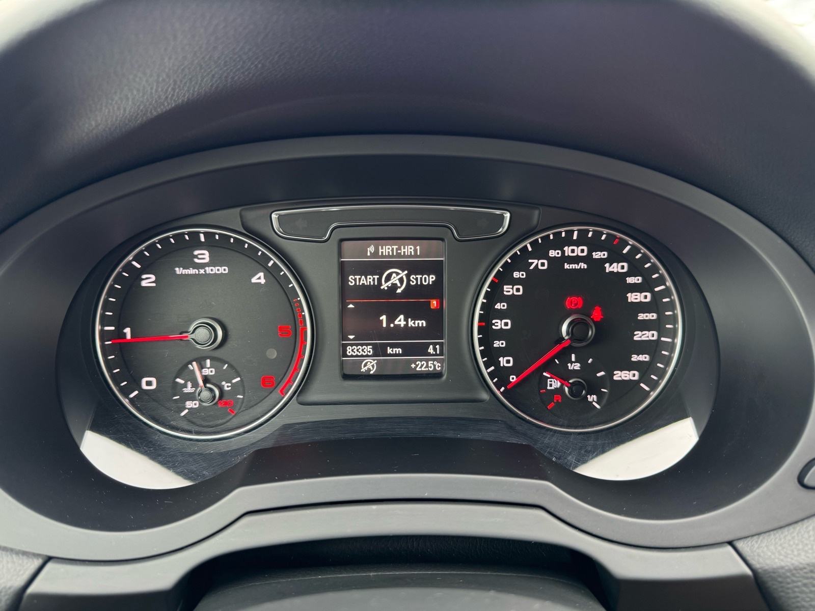 Audi Q3 2,0 TDI 4x4 / BIXENON / NAVI / AUT KLIMA / JAMSTVO, fotografija 12