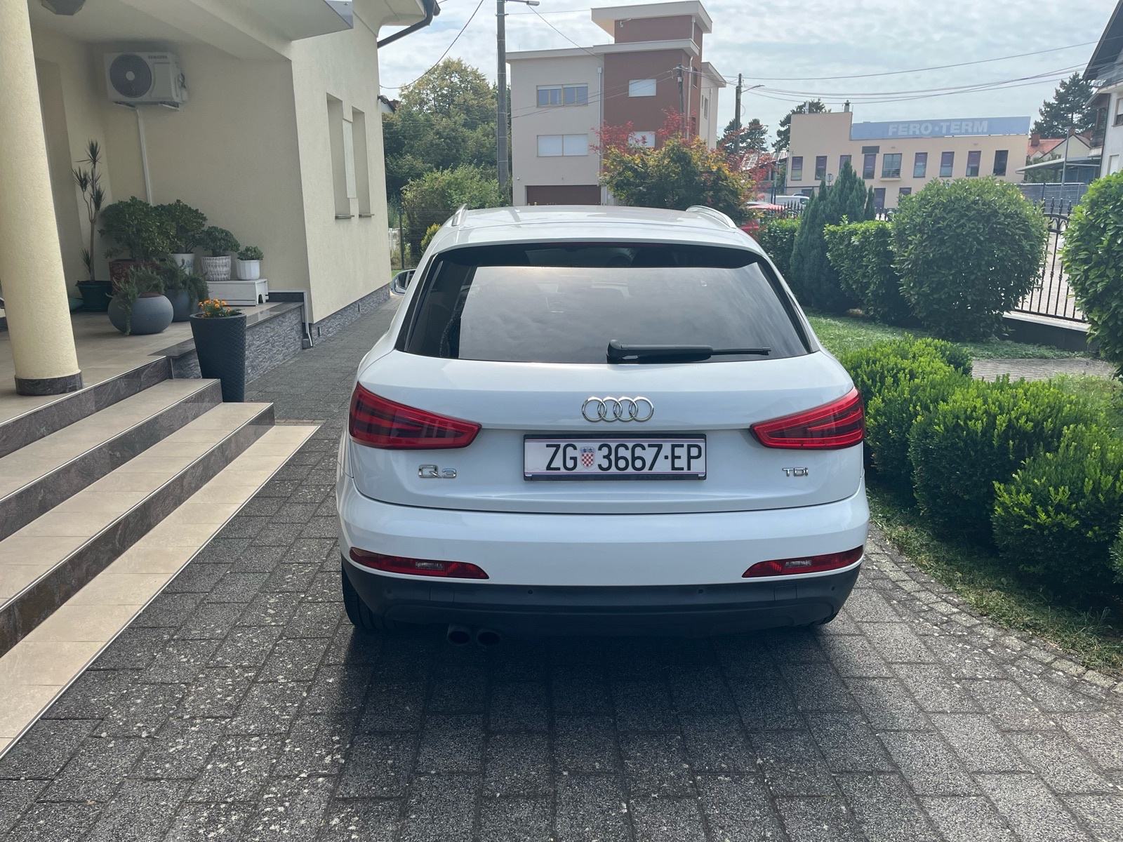 Audi Q3 2,0 TDI comfort prvi vlasnik, fotografija 8