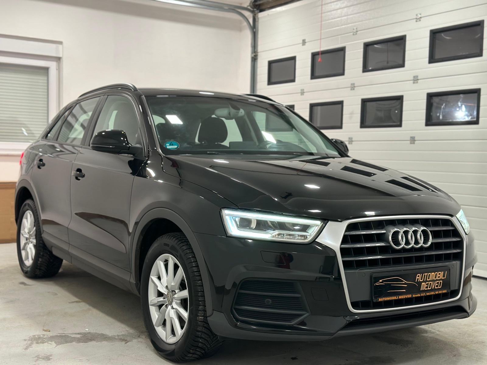 Audi Q3 2,0 TDI,LED,NAVI,2XPARK SENZOR,REG 2/2027, fotografija 2