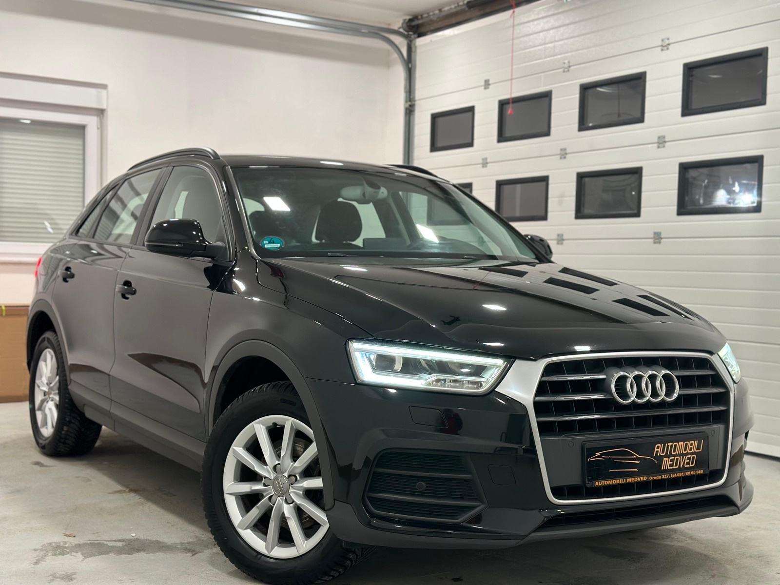 Audi Q3 2,0 TDI,LED,NAVI,2XPARK SENZOR,REG 2/2027, fotografija 3