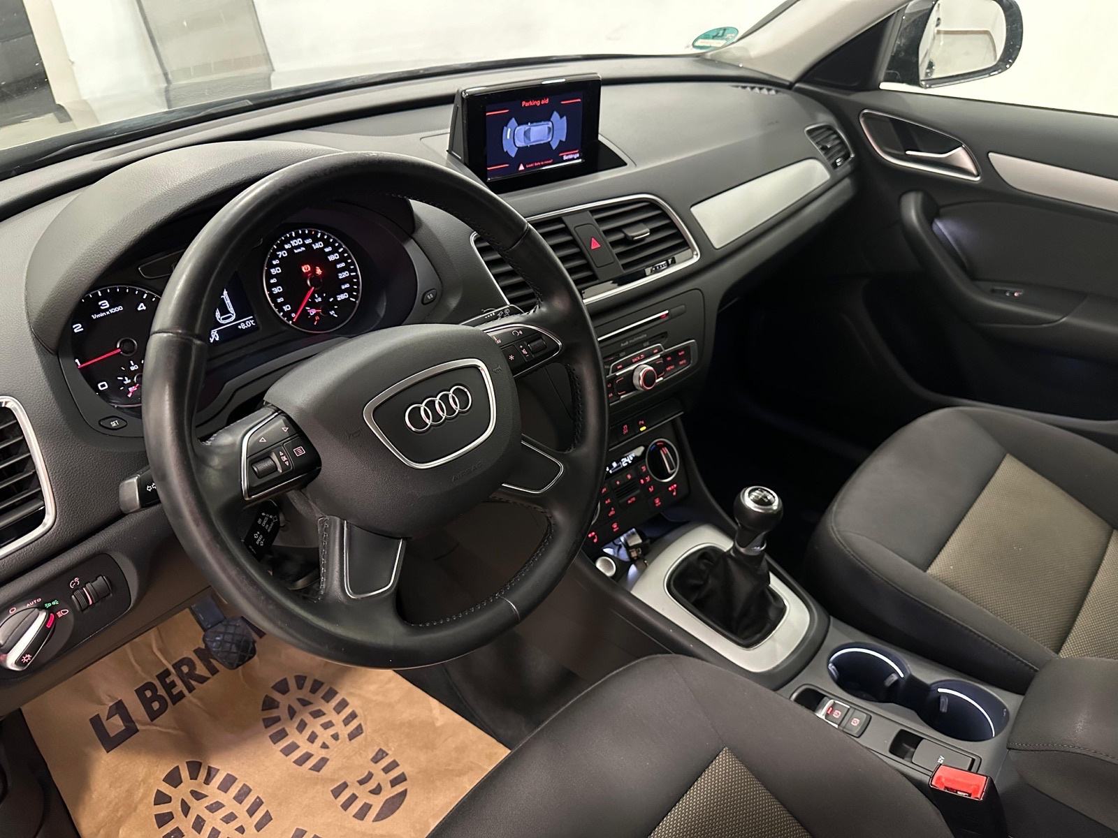 Audi Q3 2,0 TDI,LED,NAVI,2XPARK SENZOR,REG 2/2027, fotografija 16