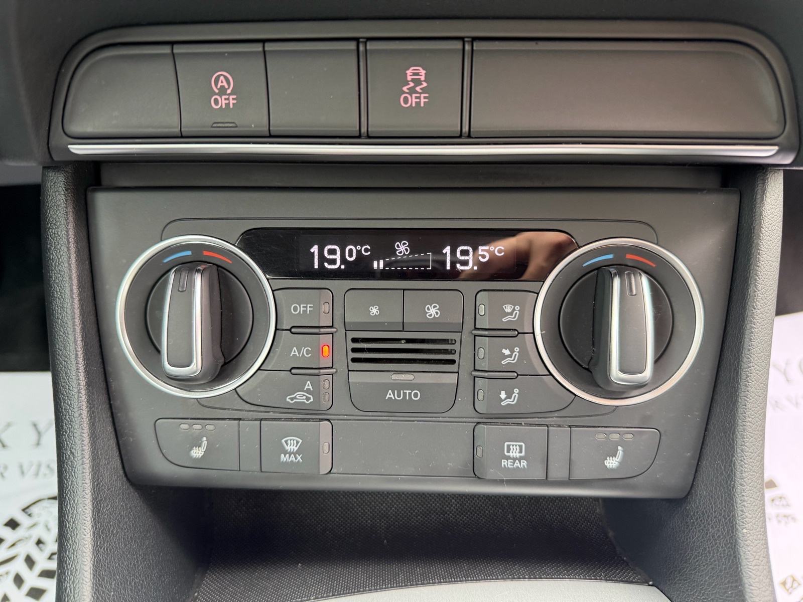Audi Q3 2,0 TDI*Led,Navigacija,Koža,Alu,Redizajn*, fotografija 18