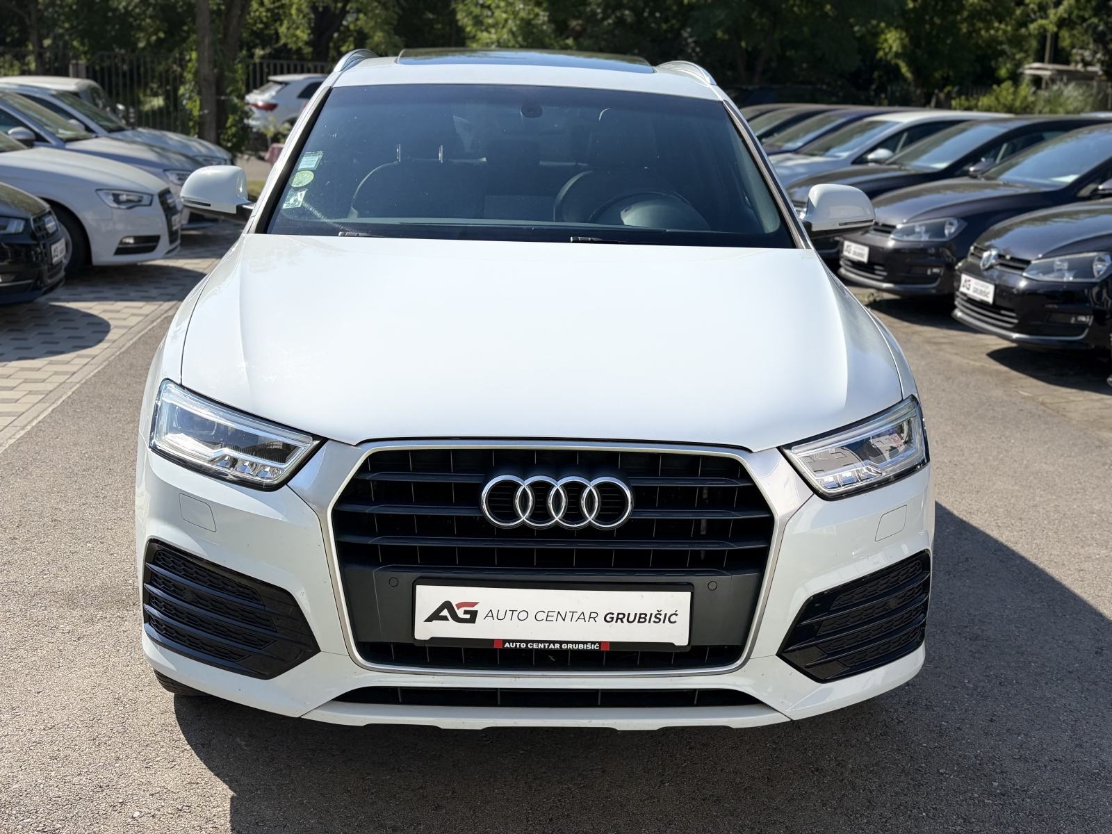Audi Q3 2,0 TDI *S LINE* *1.vlasnik* *Full oprema* *Jamstvo*, fotografija 2