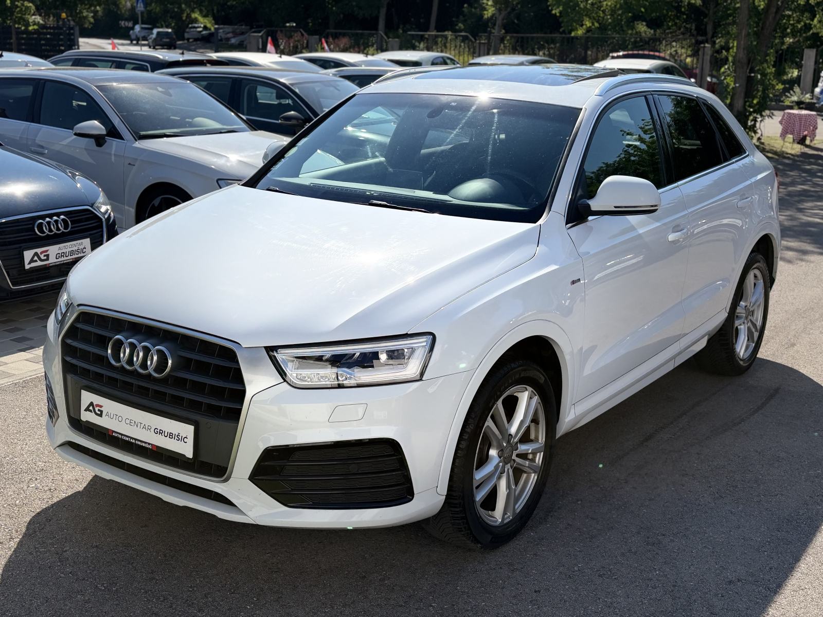 Audi Q3 2,0 TDI *S LINE* *1.vlasnik* *Full oprema* *Jamstvo*, fotografija 5