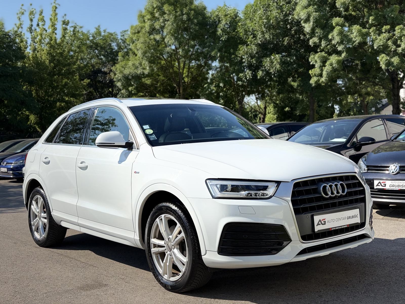 Audi Q3 2,0 TDI *S LINE* *1.vlasnik* *Full oprema* *Jamstvo*, fotografija 13