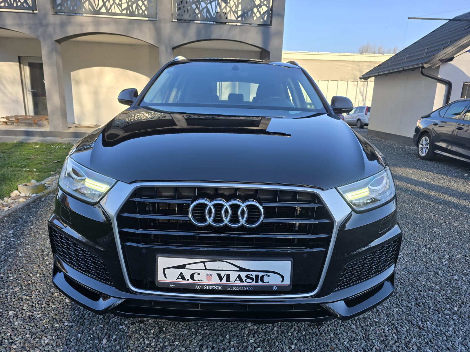 Audi Q3 2,0 TDI S-LINE- GRATIS PRIJENOS, NIJE UVOZ, ODLIČAN!, fotografija 2