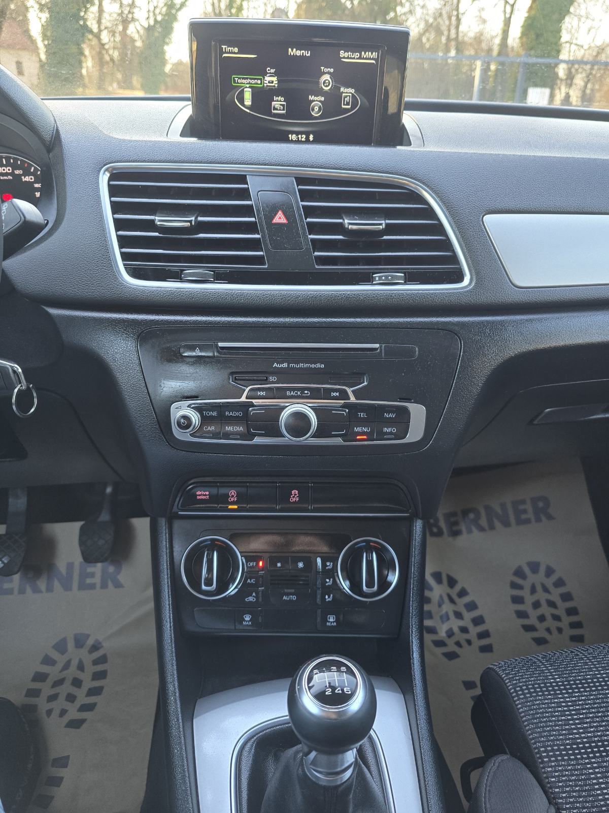 Audi Q3 2,0 TDI S-LINE- GRATIS PRIJENOS, NIJE UVOZ, ODLIČAN!, fotografija 17