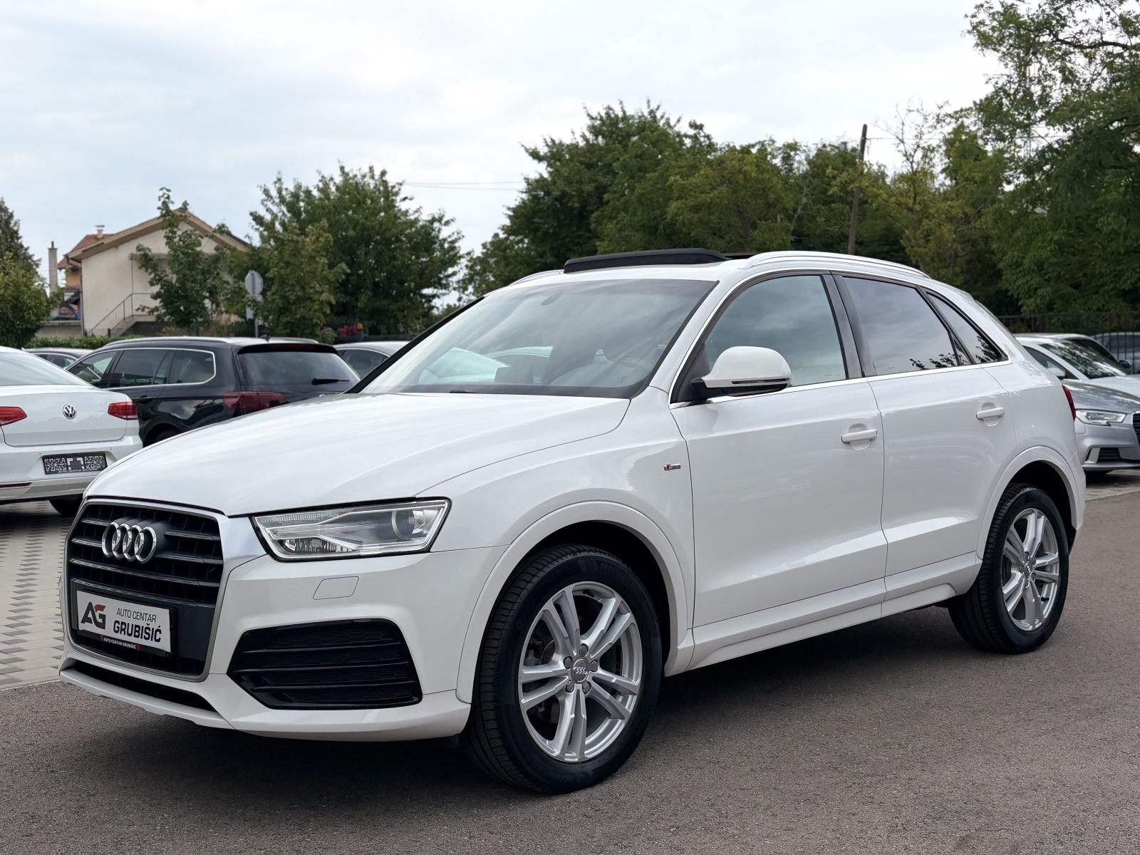 Audi Q3 2,0 TDI S LINE *Panorama* *FULL oprema* *1.vlasnik* *Jamstvo*, fotografija 9