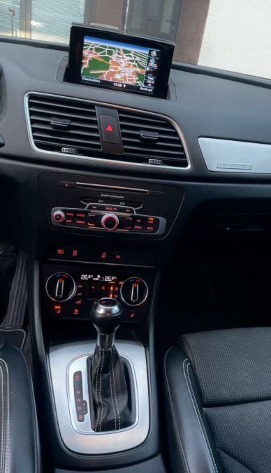 Audi Q3 2.0 TDI s line,s tronic,quatro ,navigacija,, fotografija 5