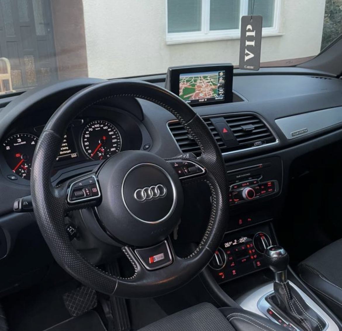 Audi Q3 2.0 TDI s line,s tronic,quatro ,navigacija,, fotografija 11