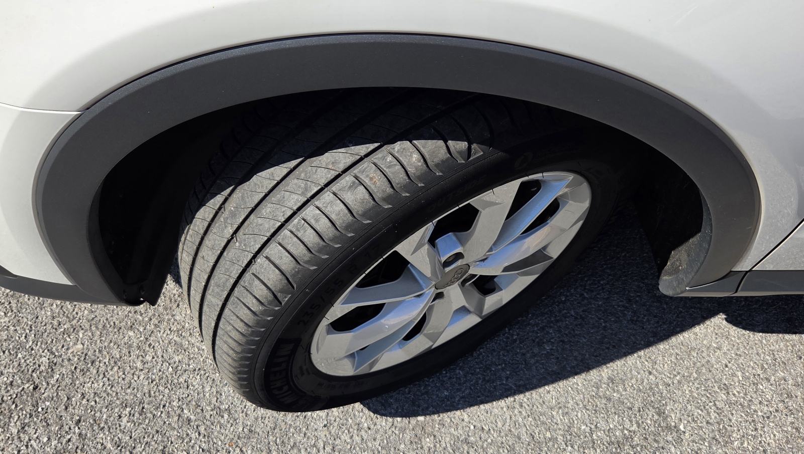 Audi Q3 2,0 TDI * Nije uvoz *, fotografija 6