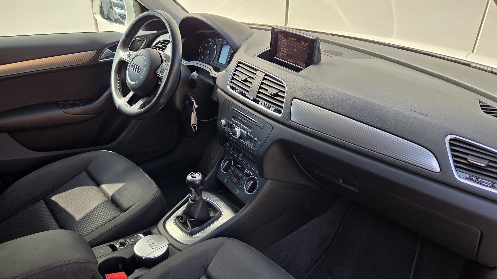 Audi Q3 2,0 TDI * Nije uvoz *, fotografija 8
