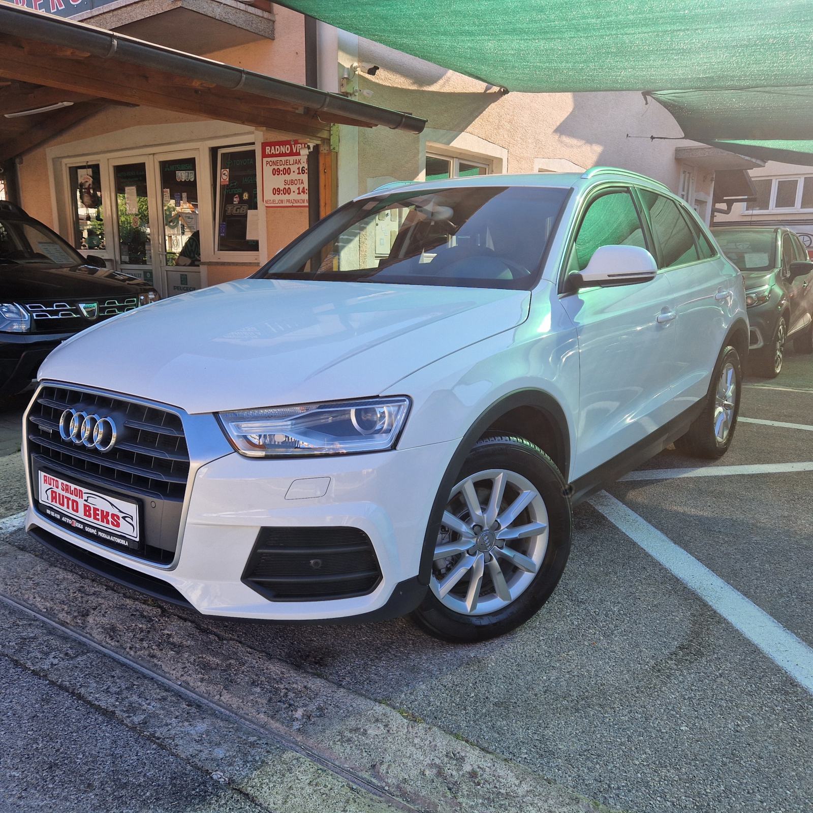 Audi Q3 2,0 TDI QUATTRO DESING S TRONIC,NAVI,Do registracije., fotografija 2