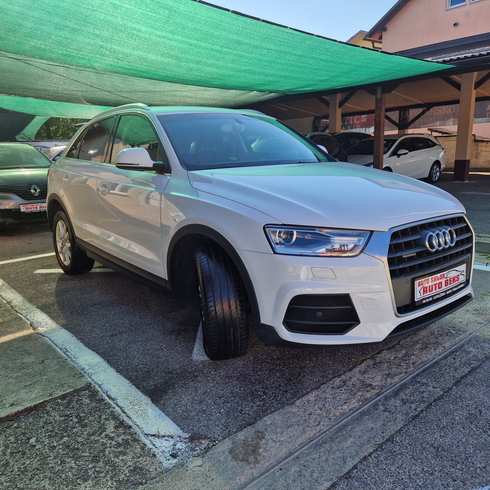 Audi Q3 2,0 TDI QUATTRO DESING S TRONIC,NAVI,Do registracije., fotografija 4