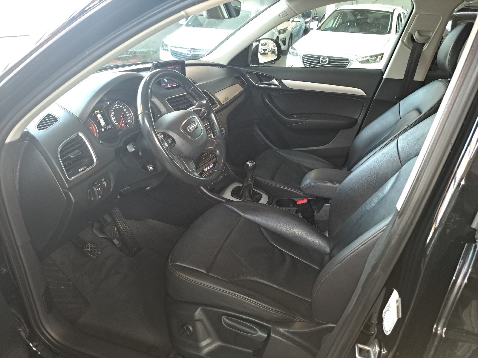 Audi Q3 2,0 TDI QUATTRO, fotografija 9