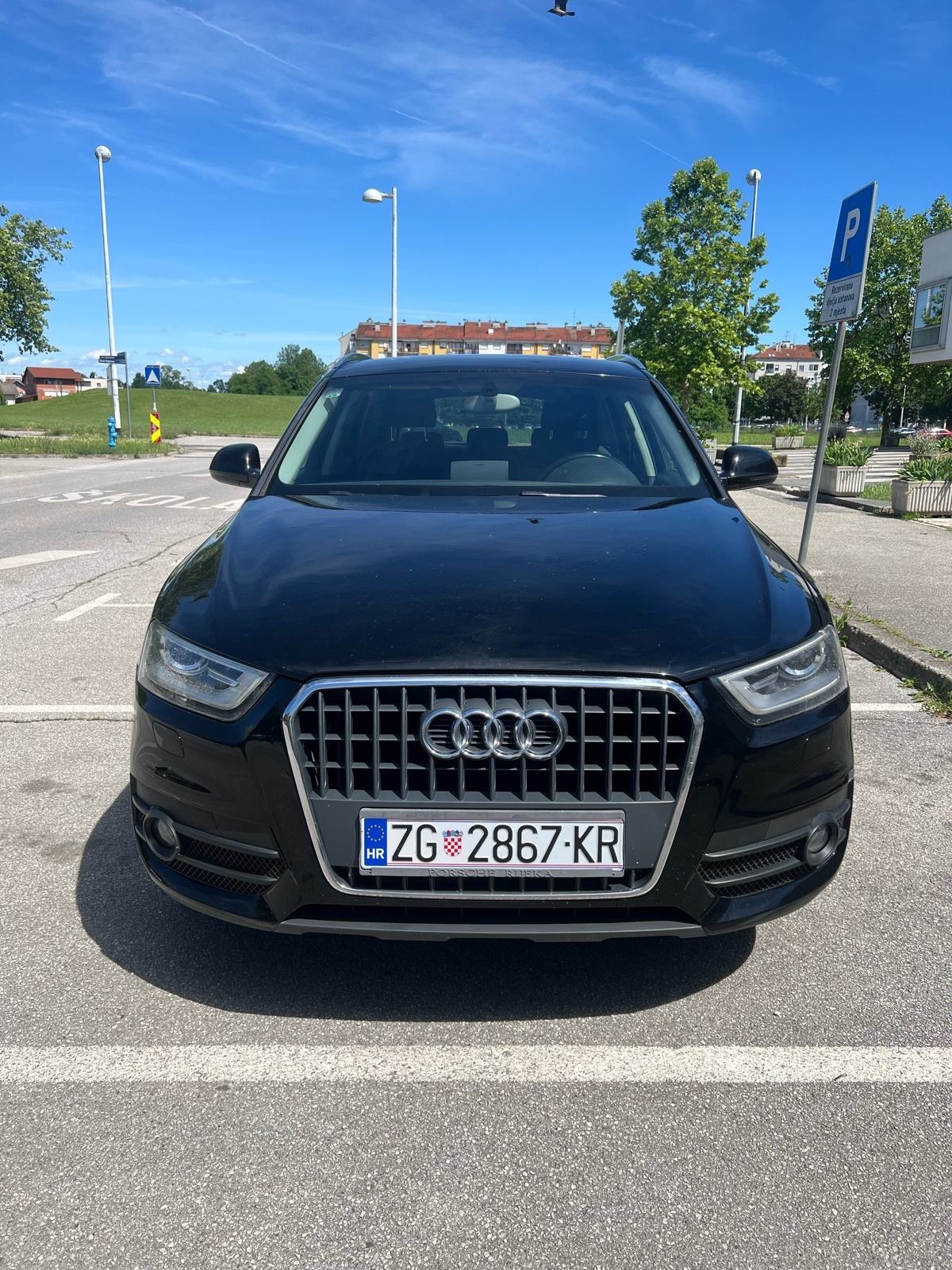 Audi Q3 2,0 TDI reg godinu dana Odlično stanje Nove gume HR Auto, fotografija 2