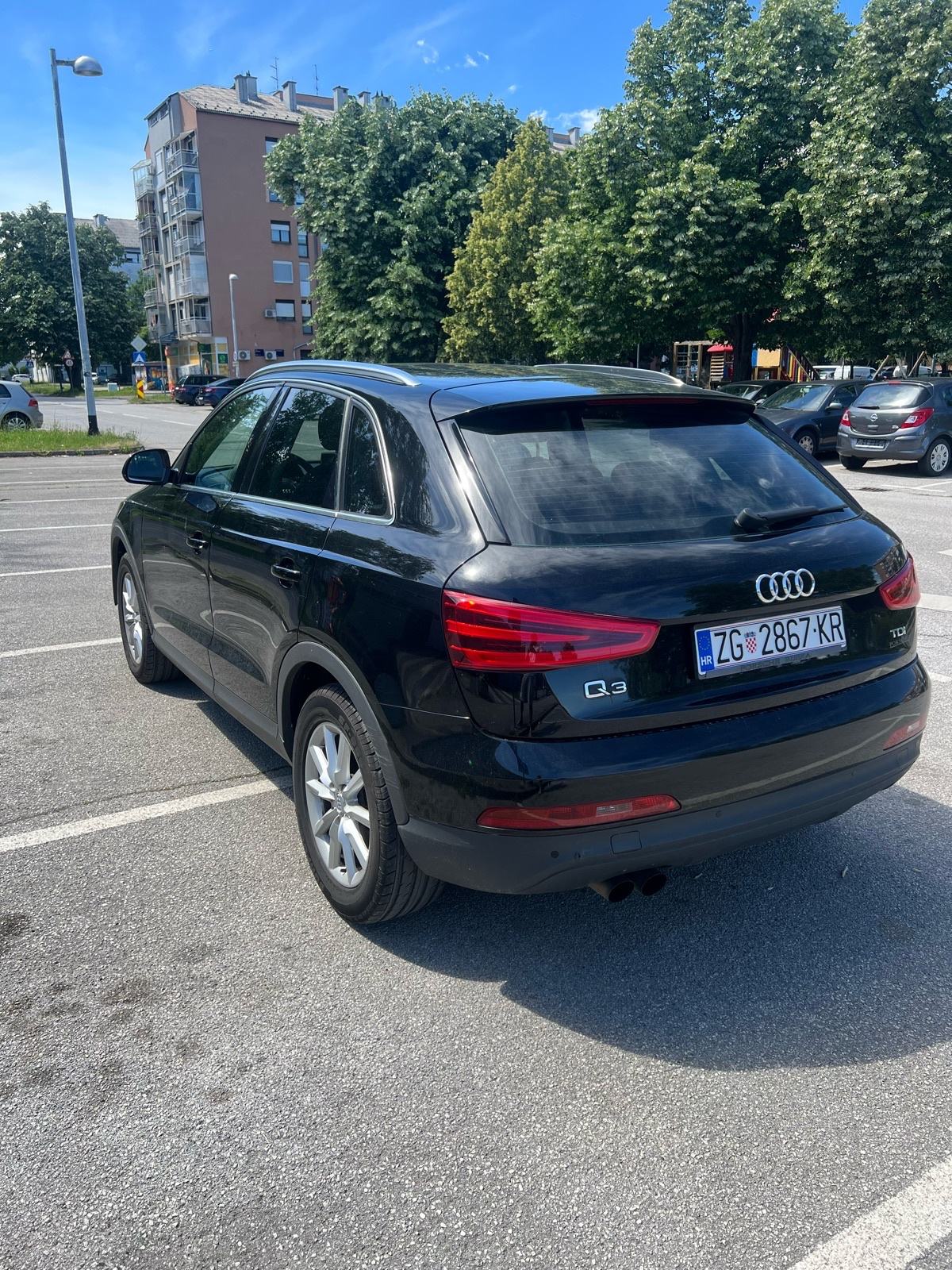 Audi Q3 2,0 TDI reg godinu dana Odlično stanje Nove gume HR Auto, fotografija 7