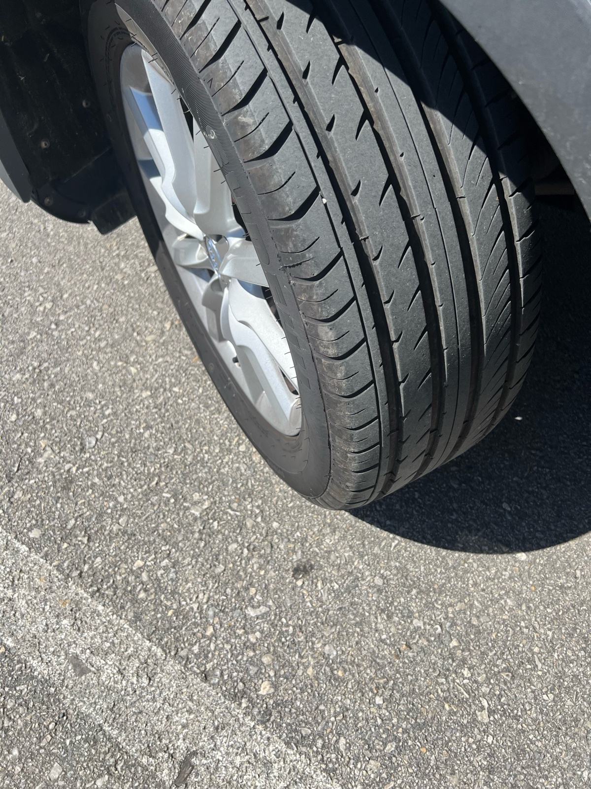 Audi Q3 2,0 TDI reg godinu dana Odlično stanje Nove gume HR Auto, fotografija 13