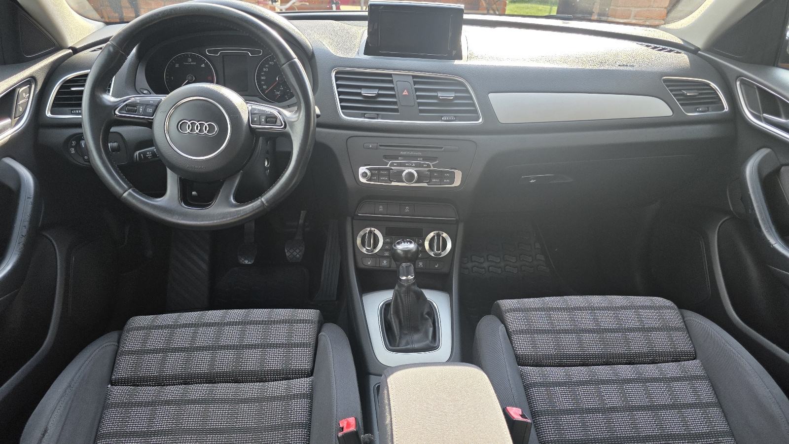 Audi Q3 2,0 TDI, fotografija 12
