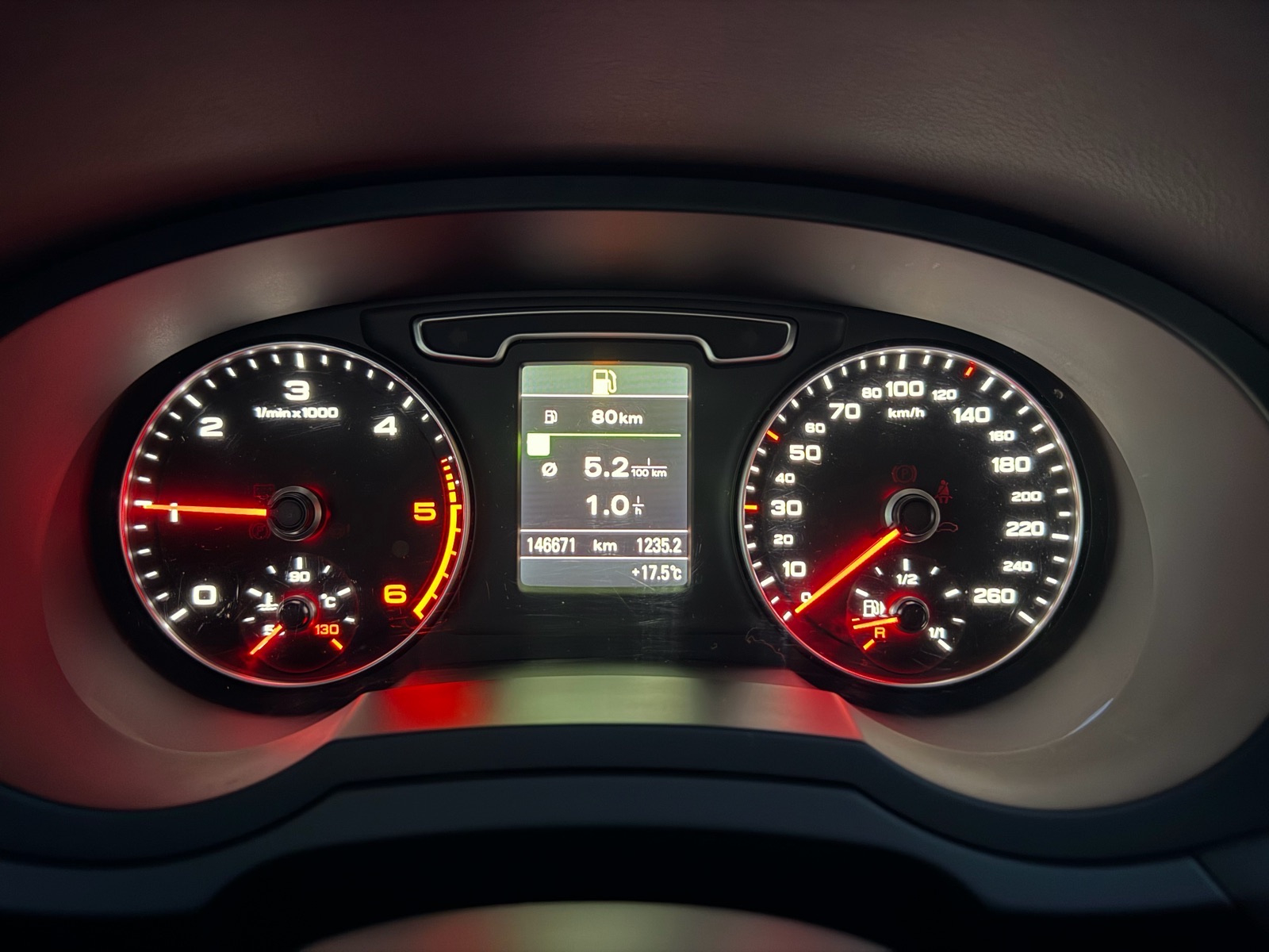 Audi Q3 2,0 TDI, fotografija 10