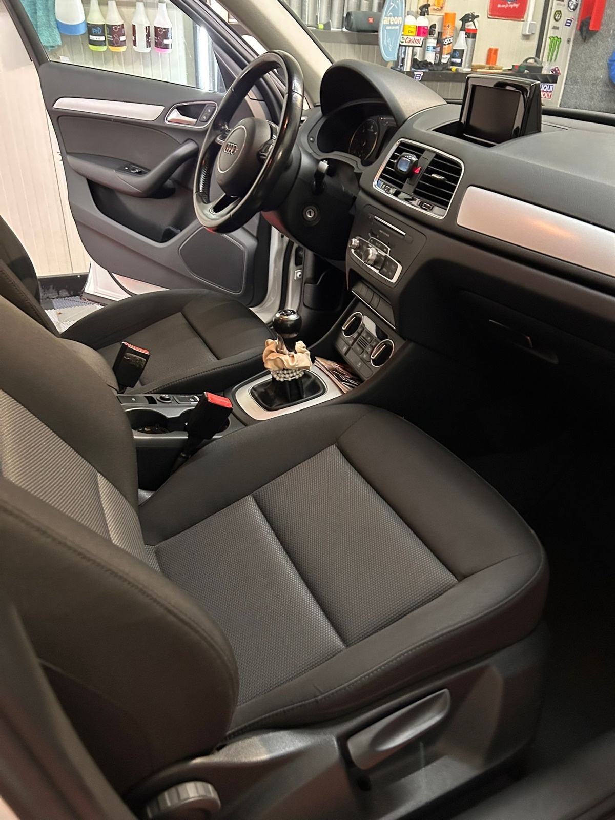 Audi Q3 2,0 TDI, fotografija 6
