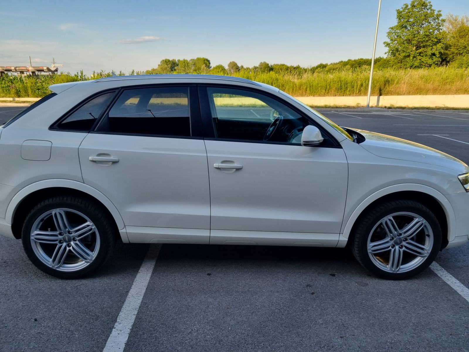 Audi Q3 2,0 TDI, fotografija 2