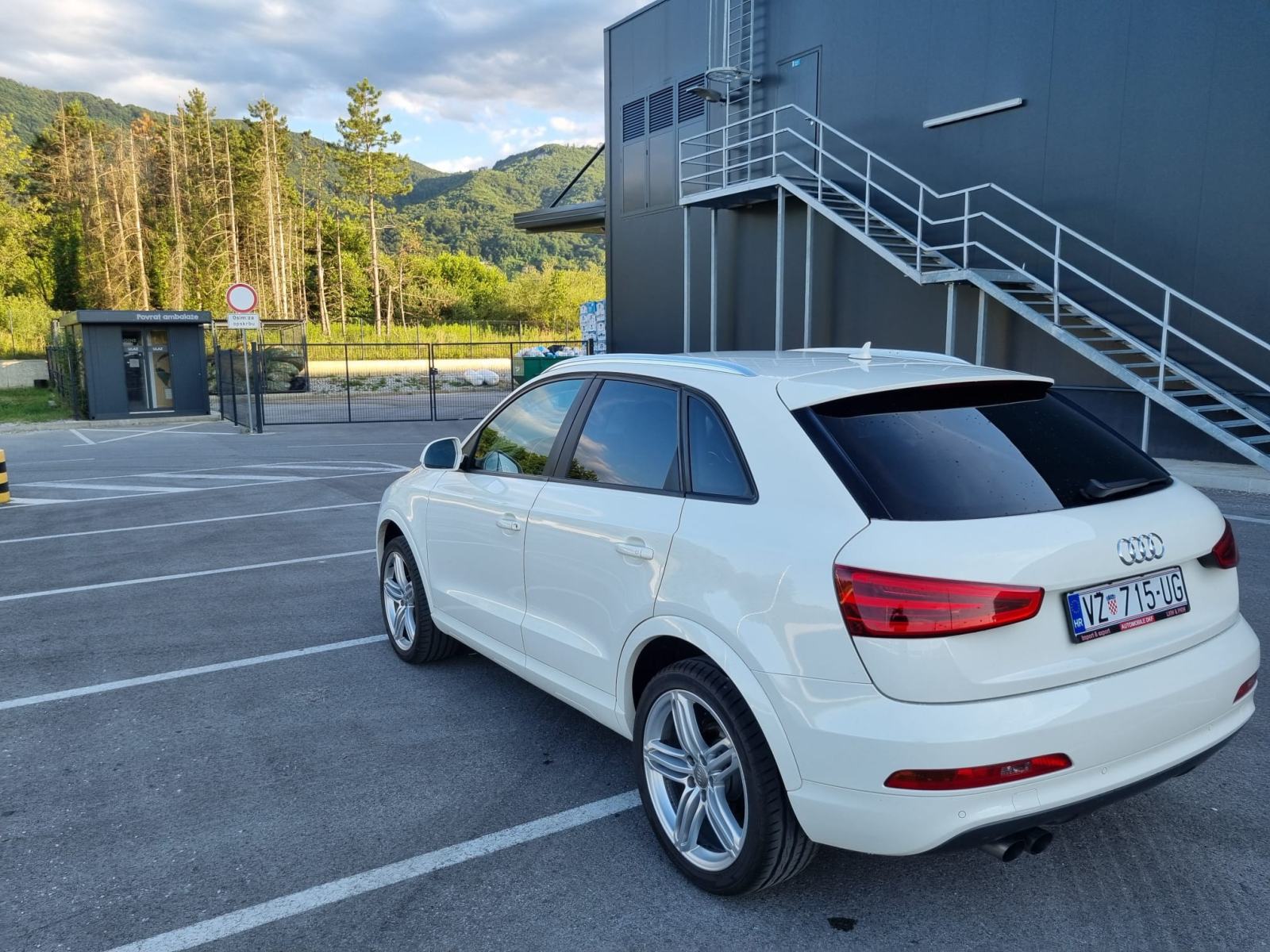 Audi Q3 2,0 TDI, fotografija 5