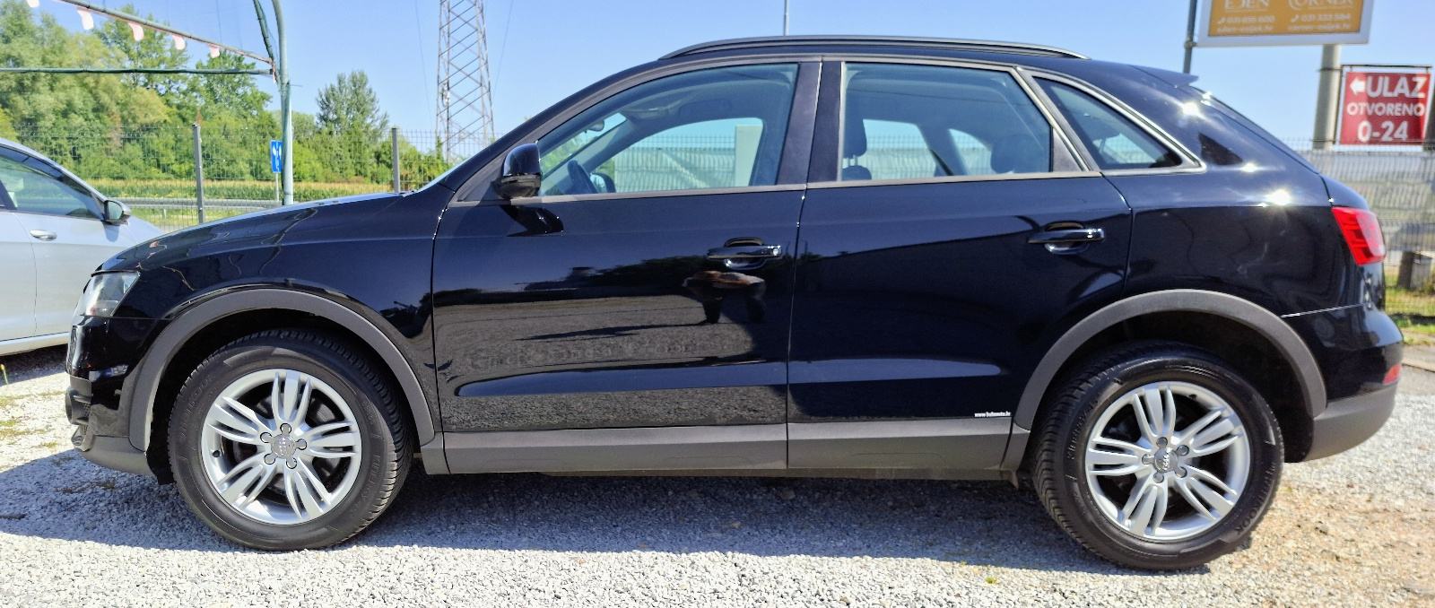 Audi Q3 2,0 TDI, fotografija 5