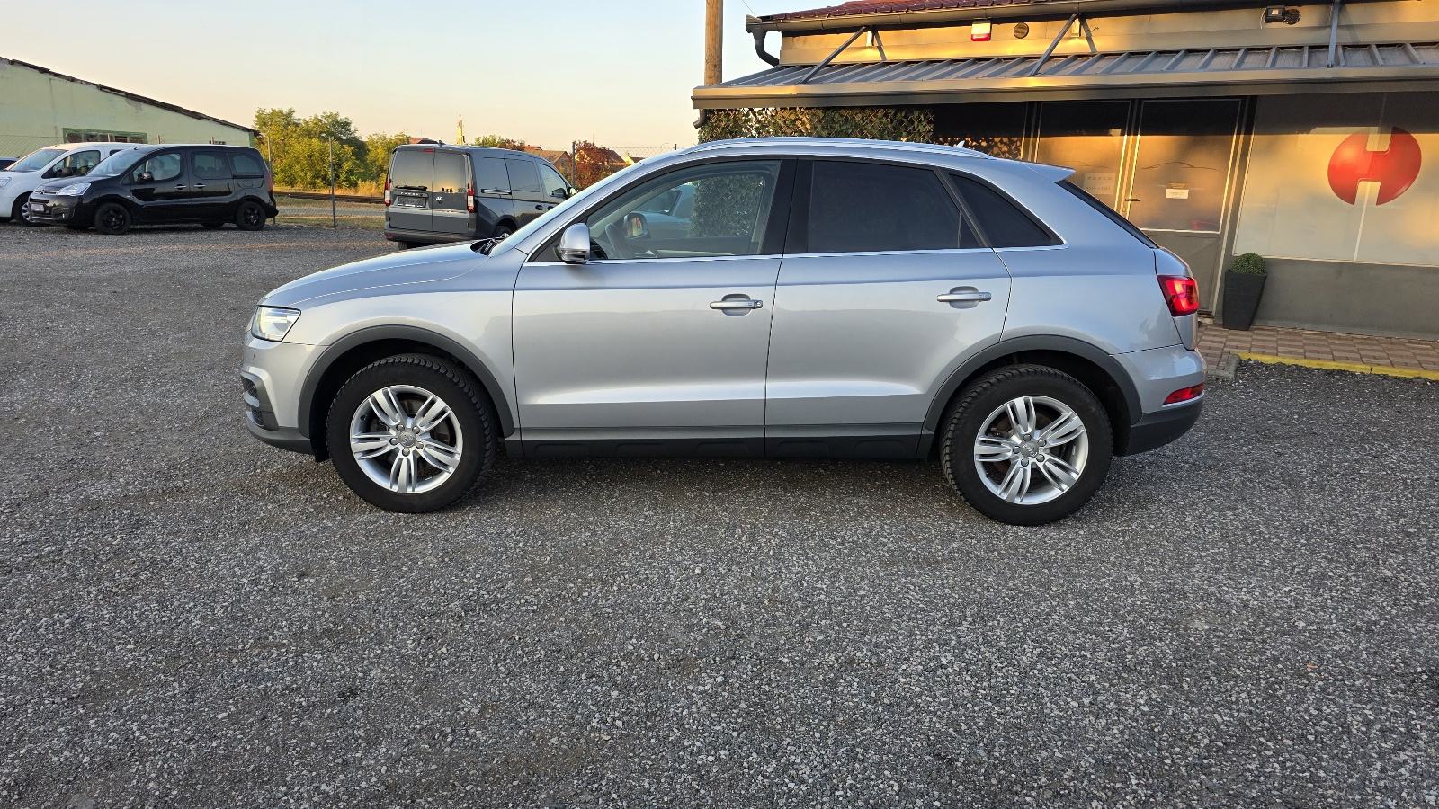 Audi Q3 2,0 TDI, fotografija 3