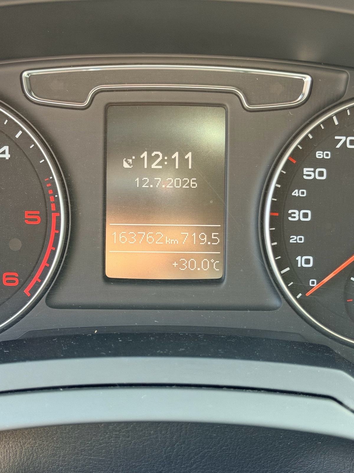Audi Q3 2,0 TDI, fotografija 13