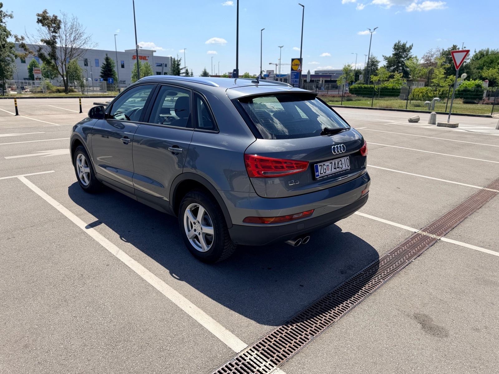 Audi Q3 2,0 TDI, fotografija 5