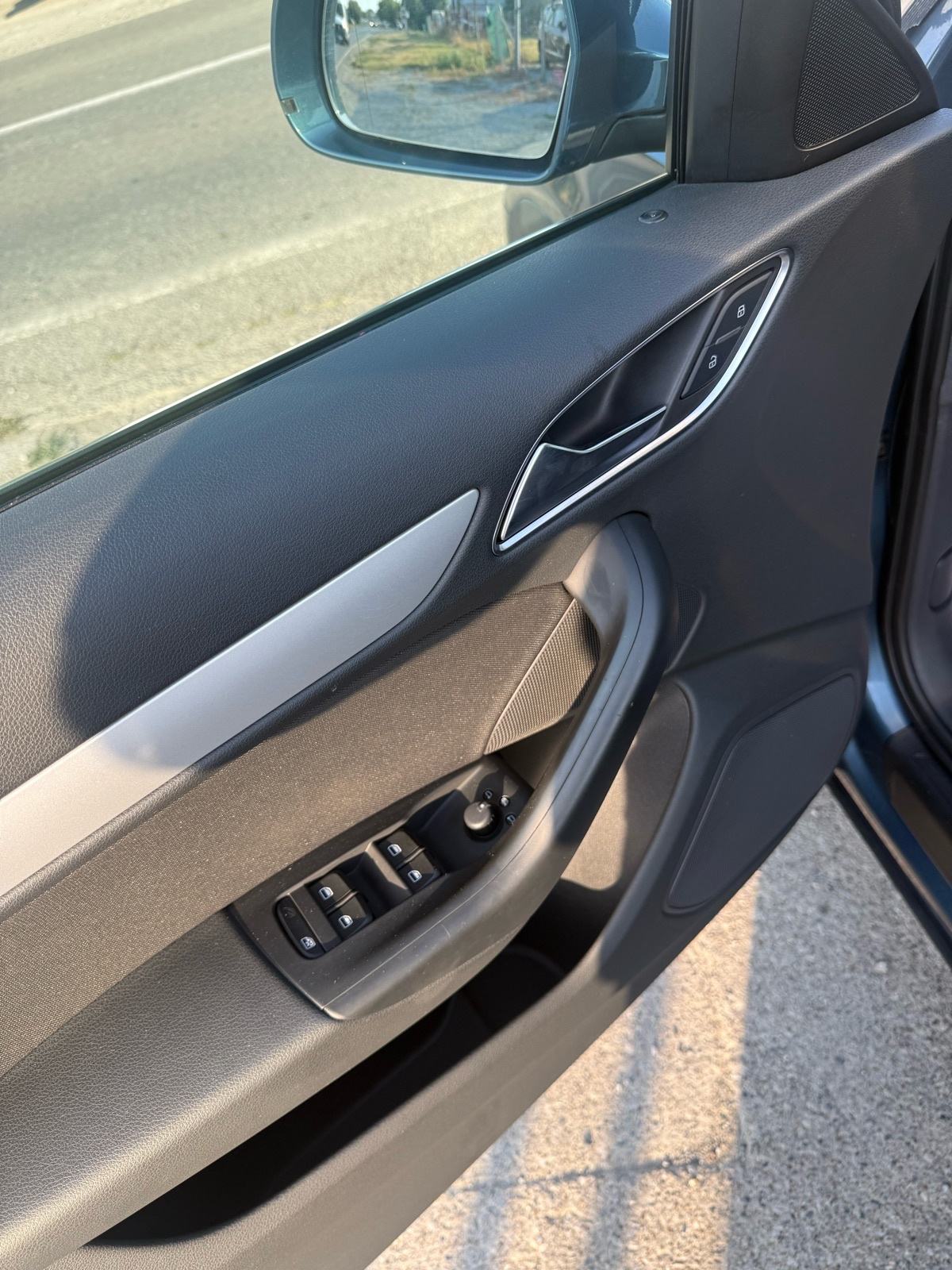 Audi Q3 2,0 TDI xenon, gr.sjedala, navi, tempomat, servisna, fotografija 6