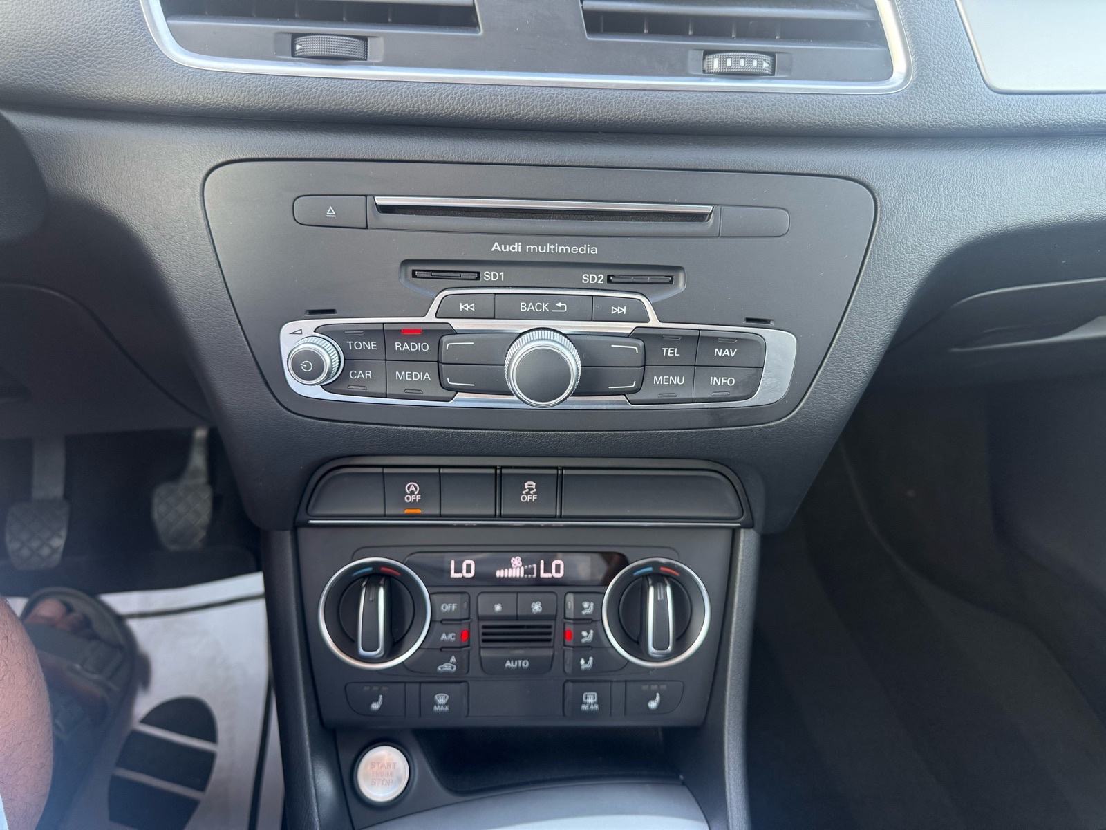 Audi Q3 2,0 TDI xenon, gr.sjedala, navi, tempomat, servisna, fotografija 11