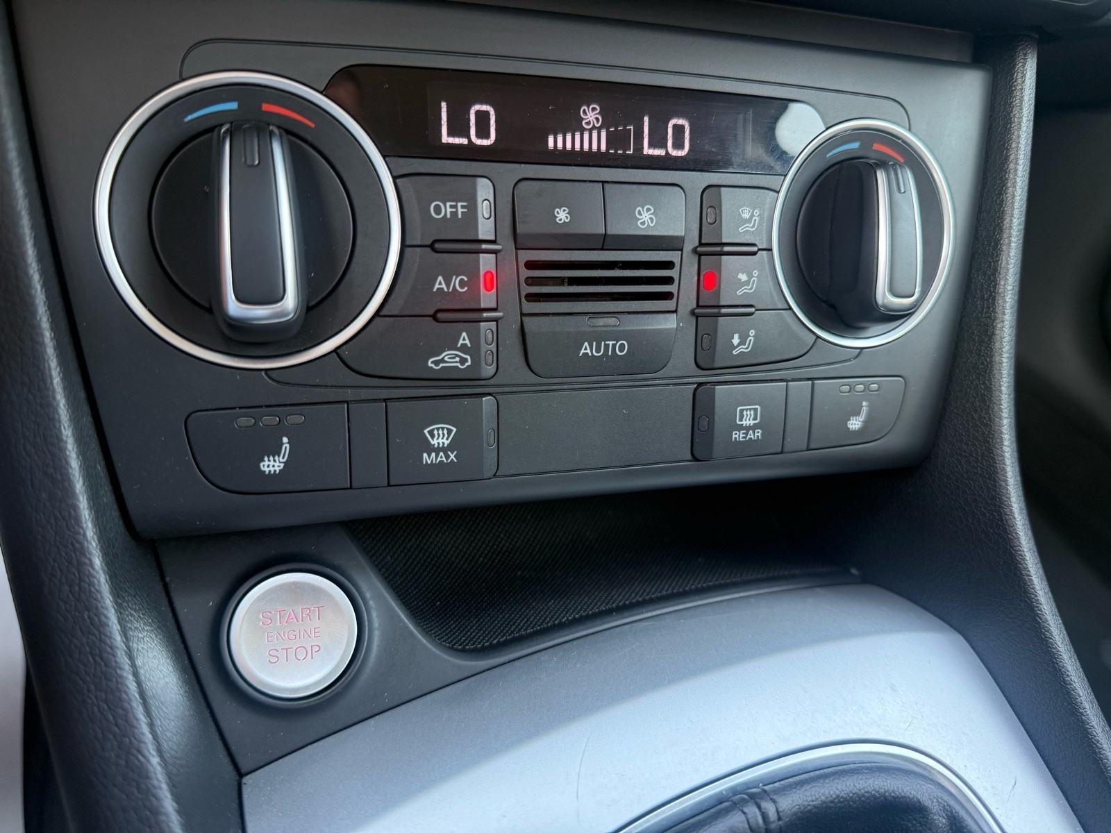 Audi Q3 2,0 TDI xenon, gr.sjedala, navi, tempomat, servisna, fotografija 12