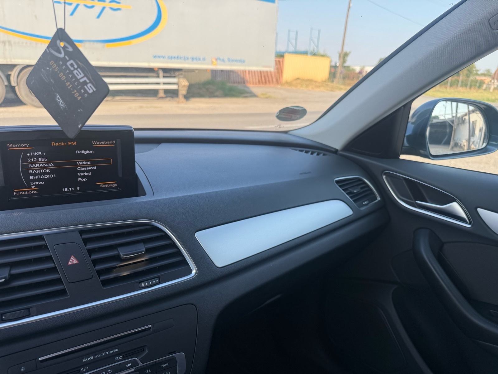 Audi Q3 2,0 TDI xenon, gr.sjedala, navi, tempomat, servisna, fotografija 14