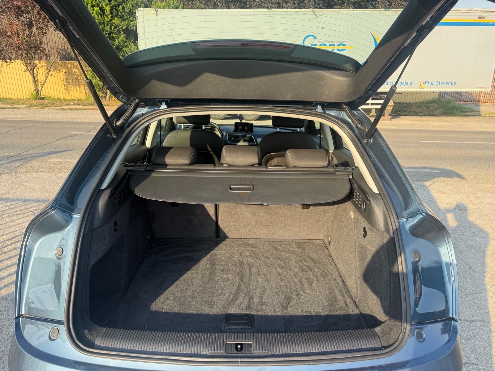 Audi Q3 2,0 TDI xenon, gr.sjedala, navi, tempomat, servisna, fotografija 17