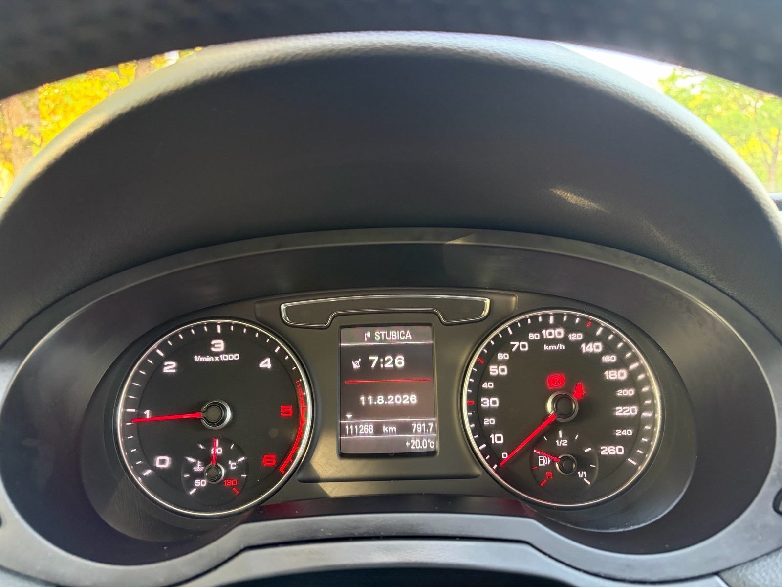 Audi Q3 2,0 TDI Sport 110kW 2015g. 111.000km Veliki servis 15.300 eur, fotografija 10