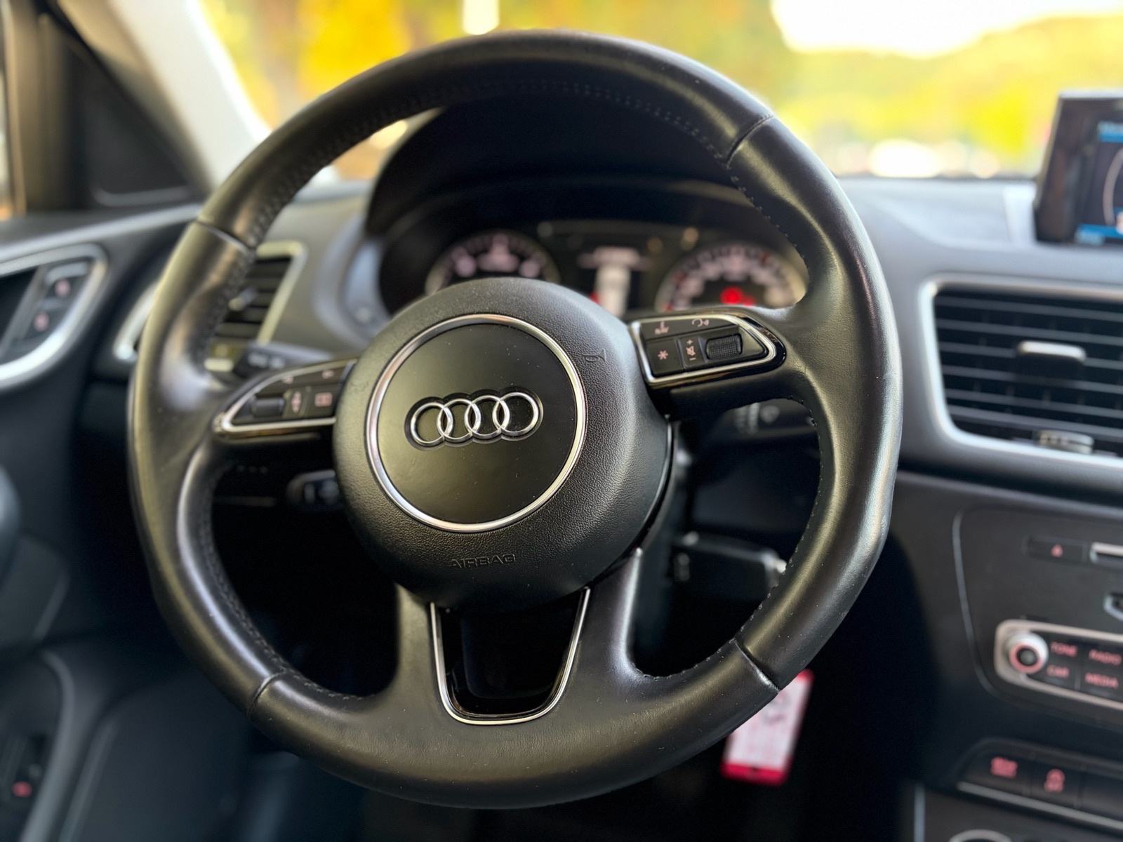Audi Q3 2,0 TDI Sport 110kW 2015g. 111.000km Veliki servis 15.300 eur, fotografija 19