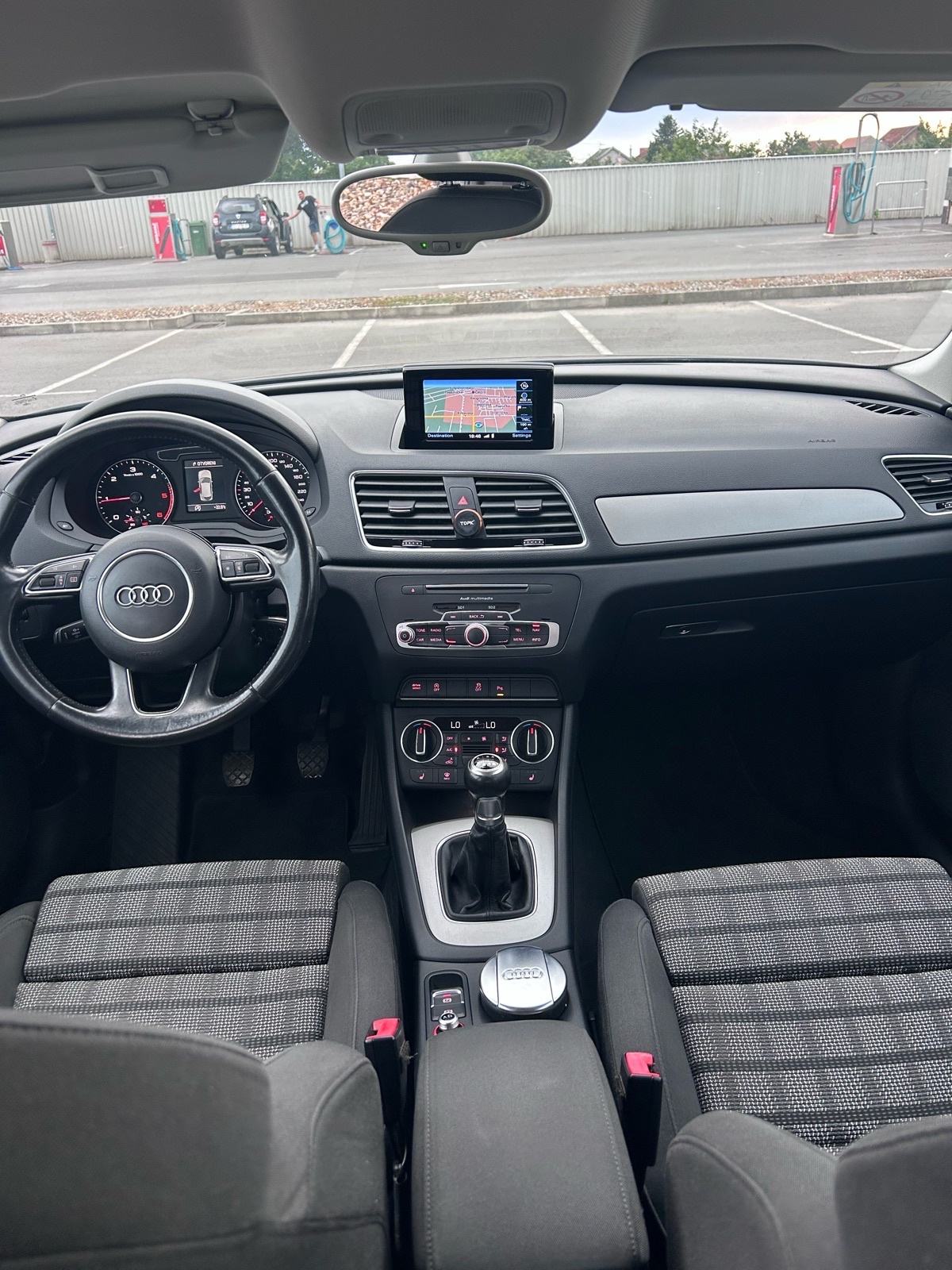 Audi Q3 2,0 TDI Sport, fotografija 7